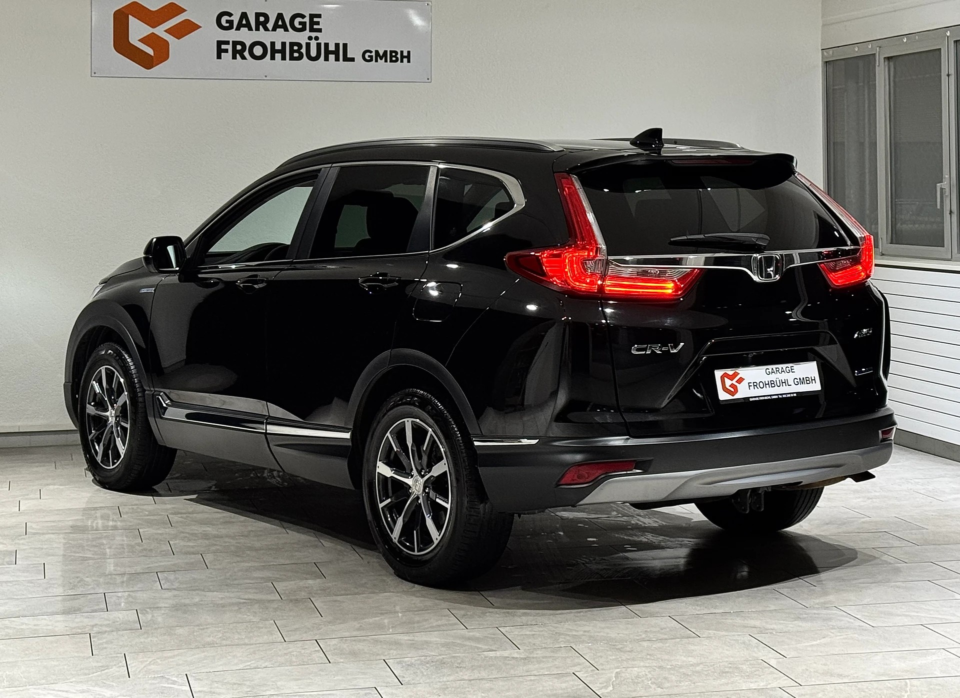 HONDA CR-V 2.0i MMD Hybrid Executive 4WD Automatic-image-4