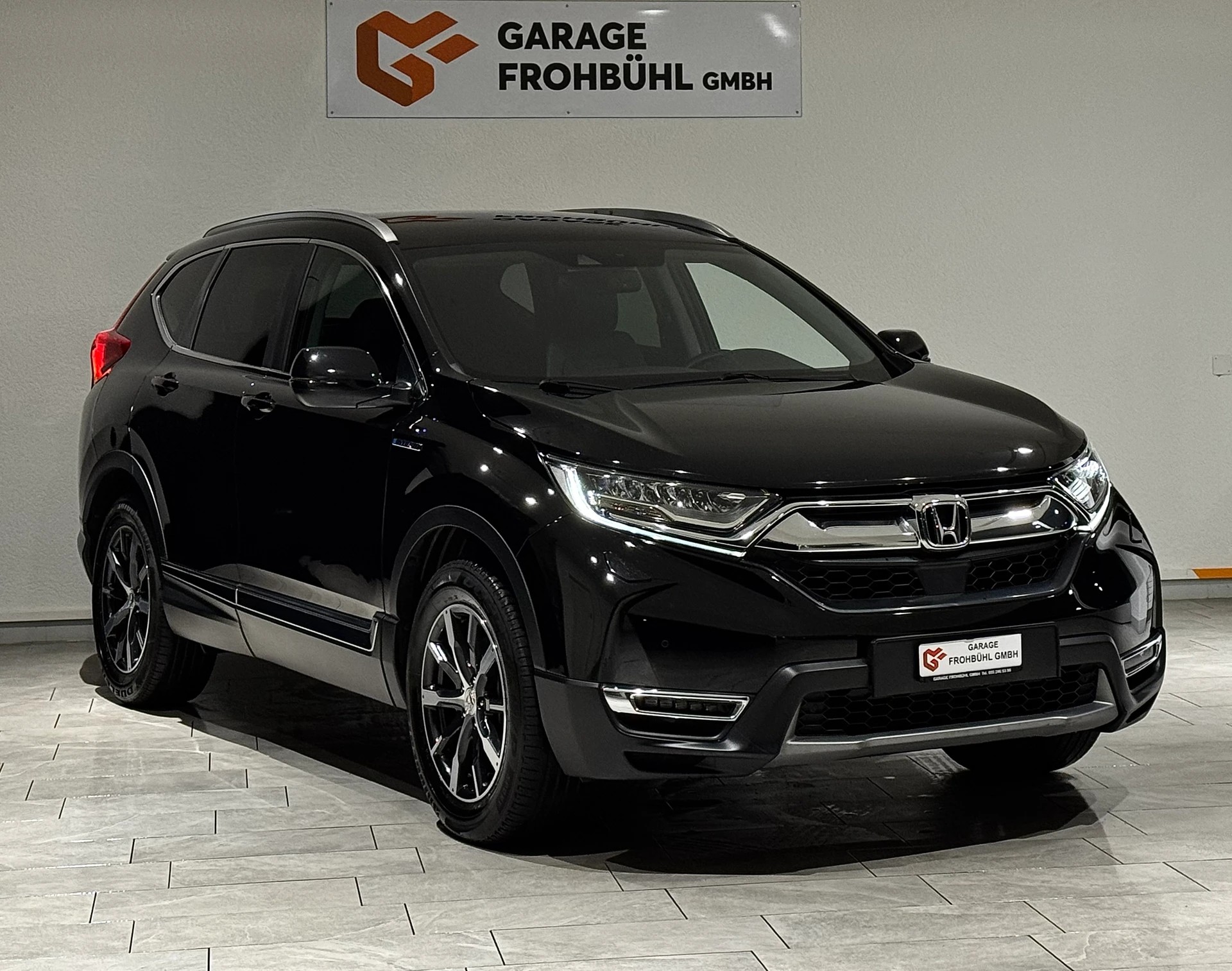 HONDA CR-V 2.0i MMD Hybrid Executive 4WD Automatic-image-2
