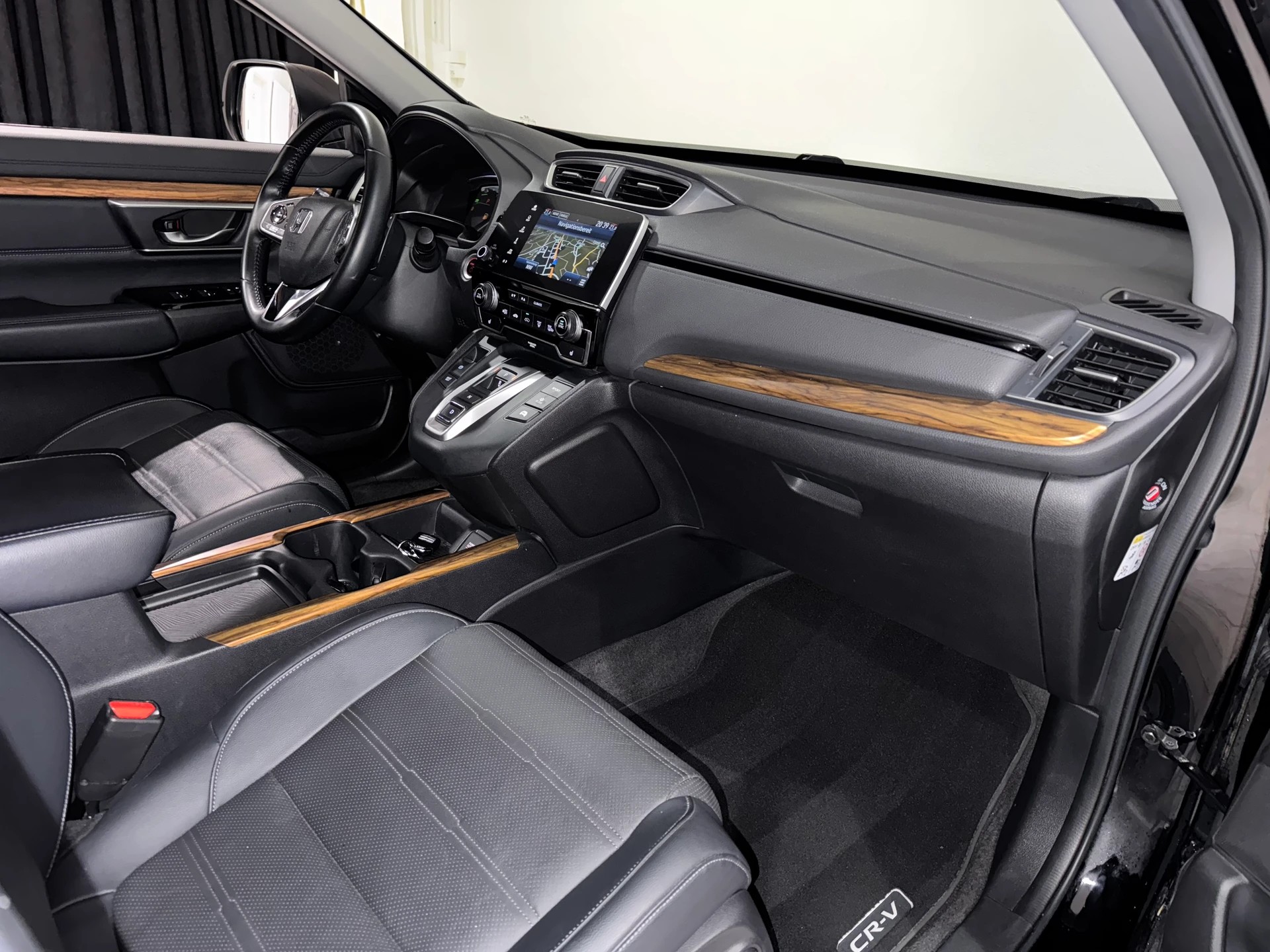 HONDA CR-V 2.0i MMD Hybrid Executive 4WD Automatic-image-9