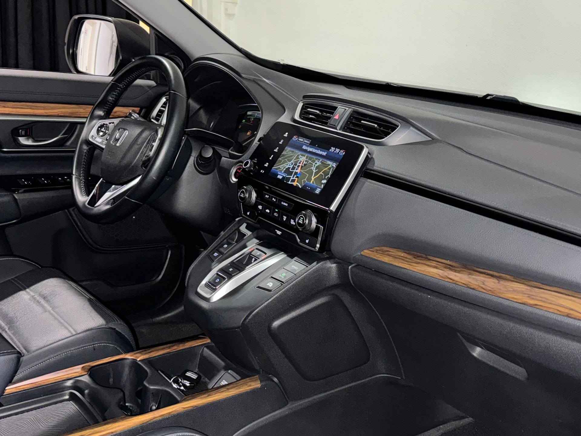 HONDA CR-V 2.0i MMD Hybrid Executive 4WD Automatic-image-11