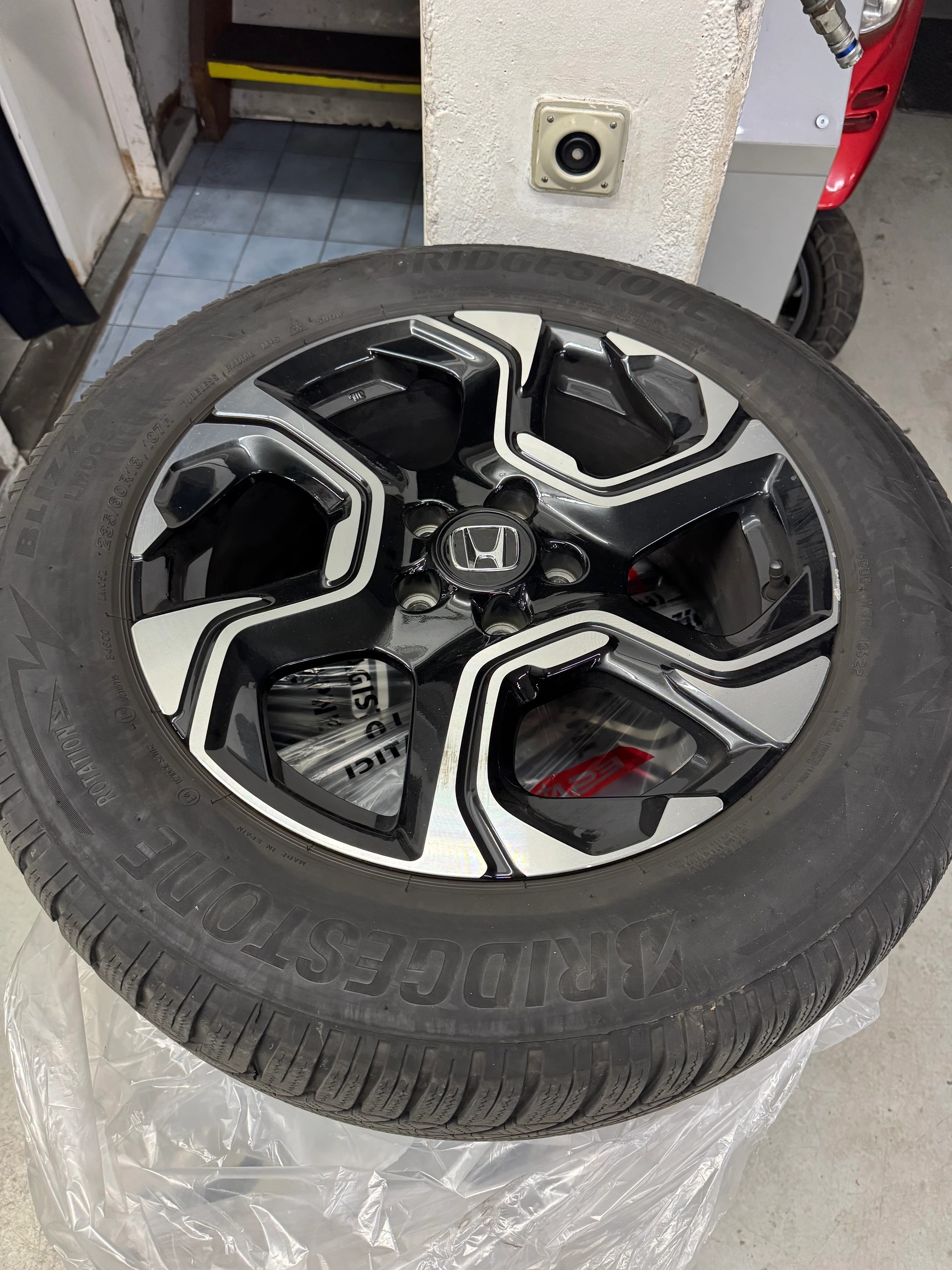 HONDA CR-V 2.0i MMD Hybrid Executive 4WD Automatic-image-15