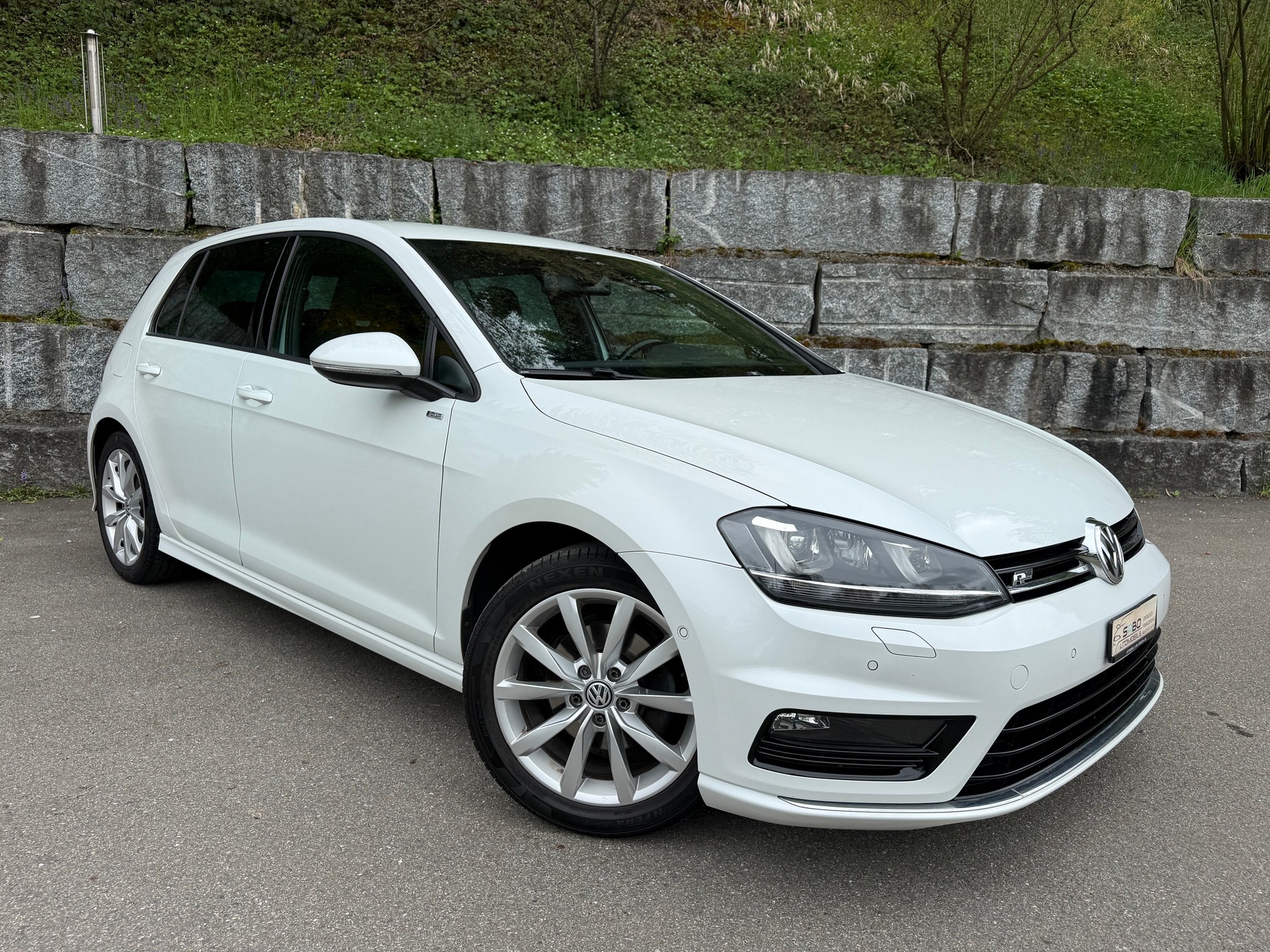 VW Golf 1.4 TSI Cup R-Line-image-1