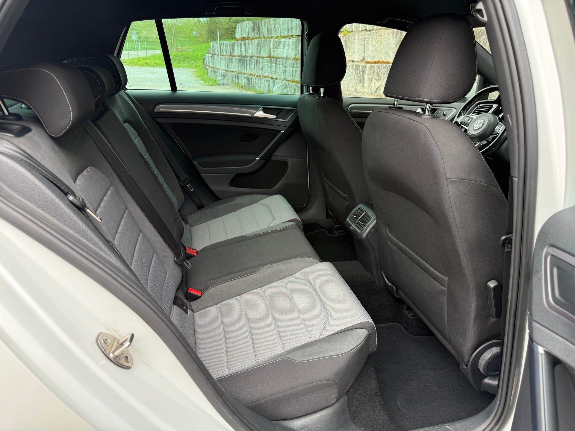 VW Golf 1.4 TSI Cup R-Line-image-6