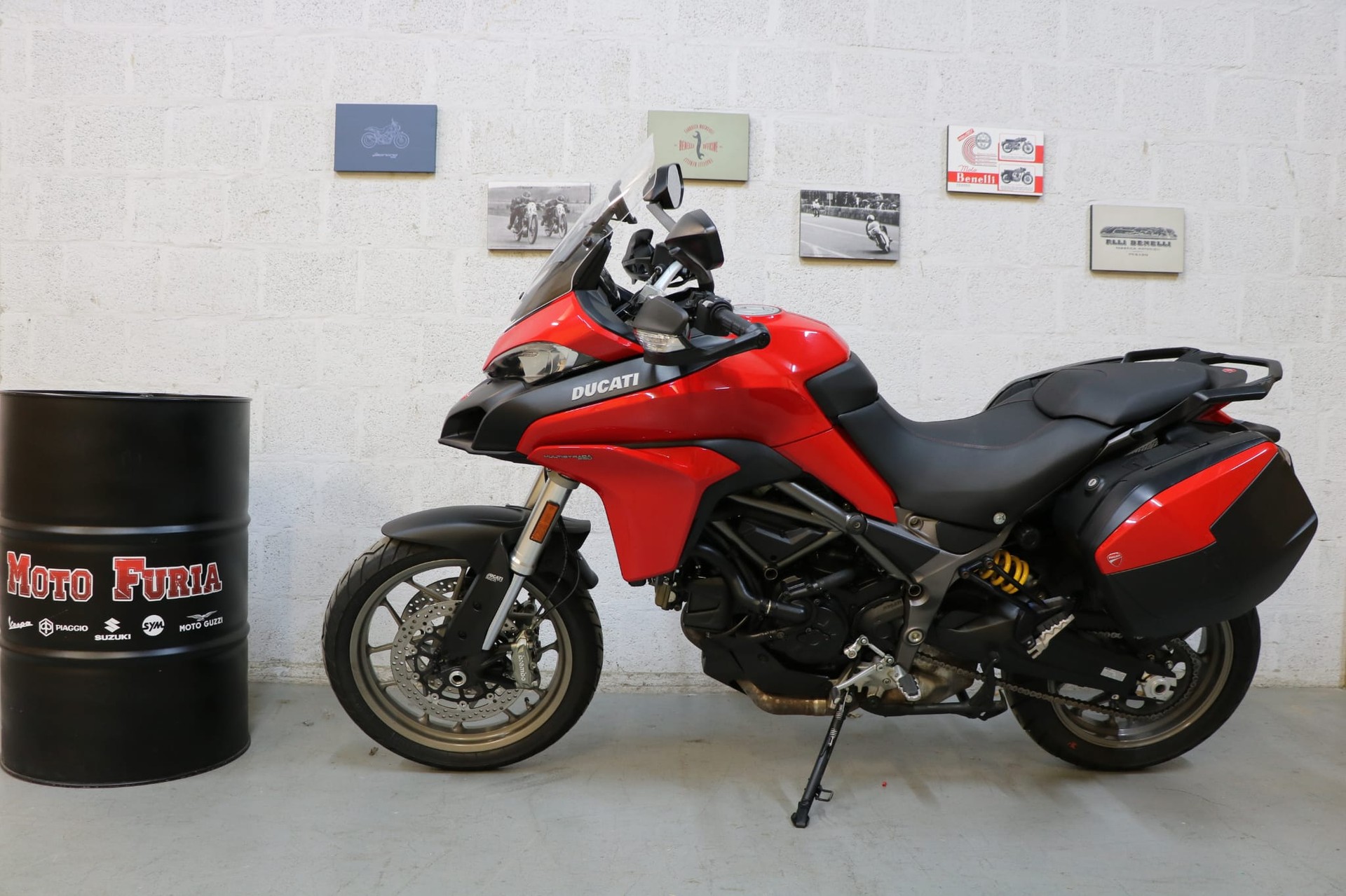 DUCATI Multistrada 950 Touring Pack-showroom-element-3