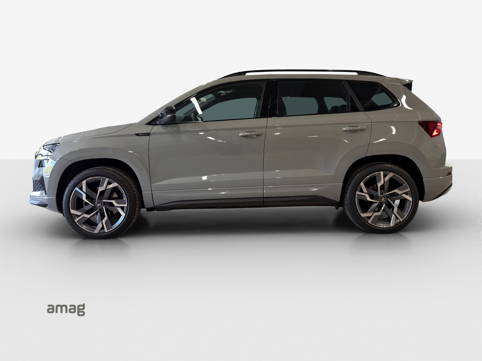 SKODA Karoq 2.0 TSI SportLine 4x4 DSG-image-1