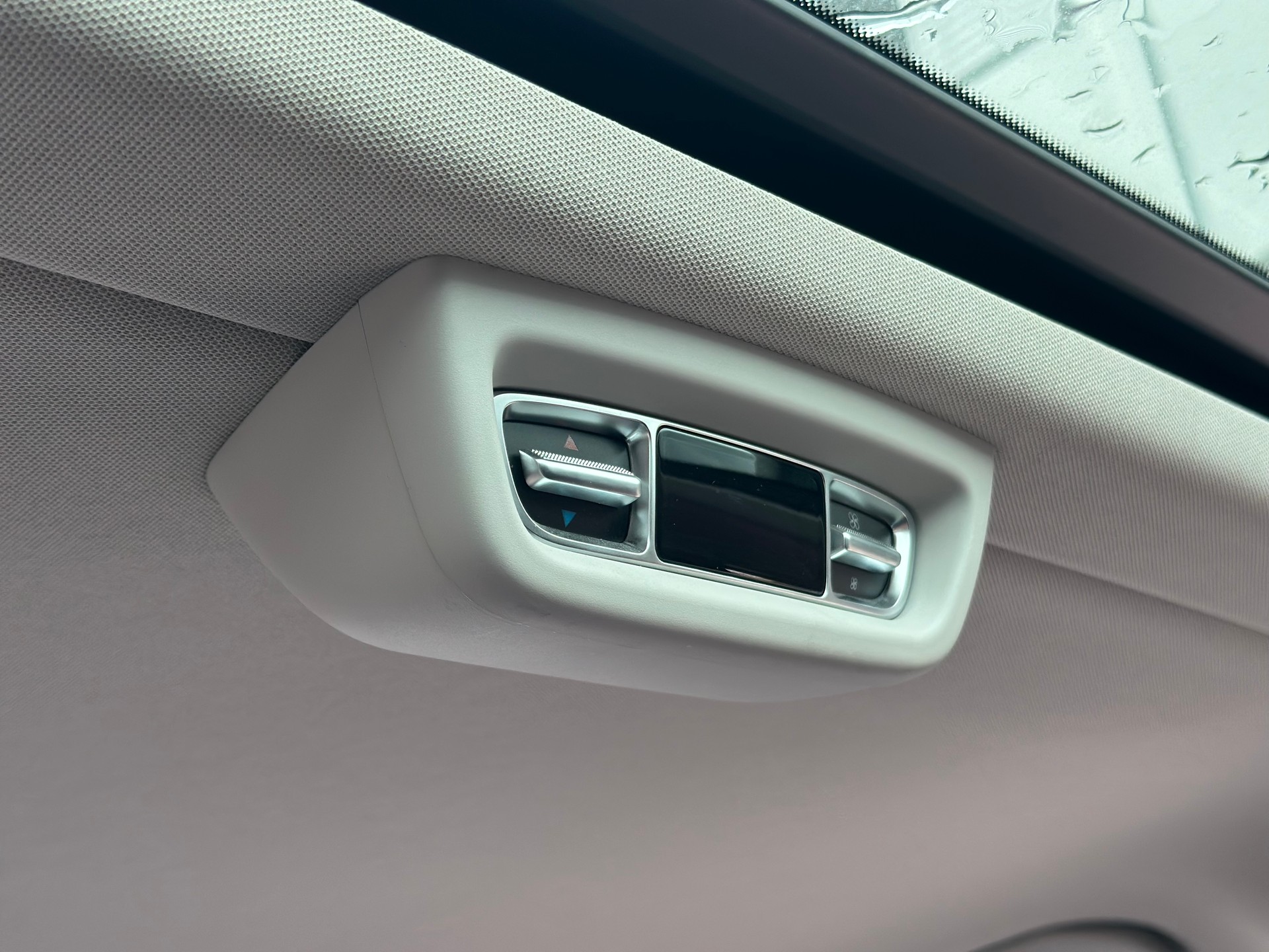 MERCEDES-BENZ V 250 d Avantgarde lang 4Matic 7G-Tronic-image-17