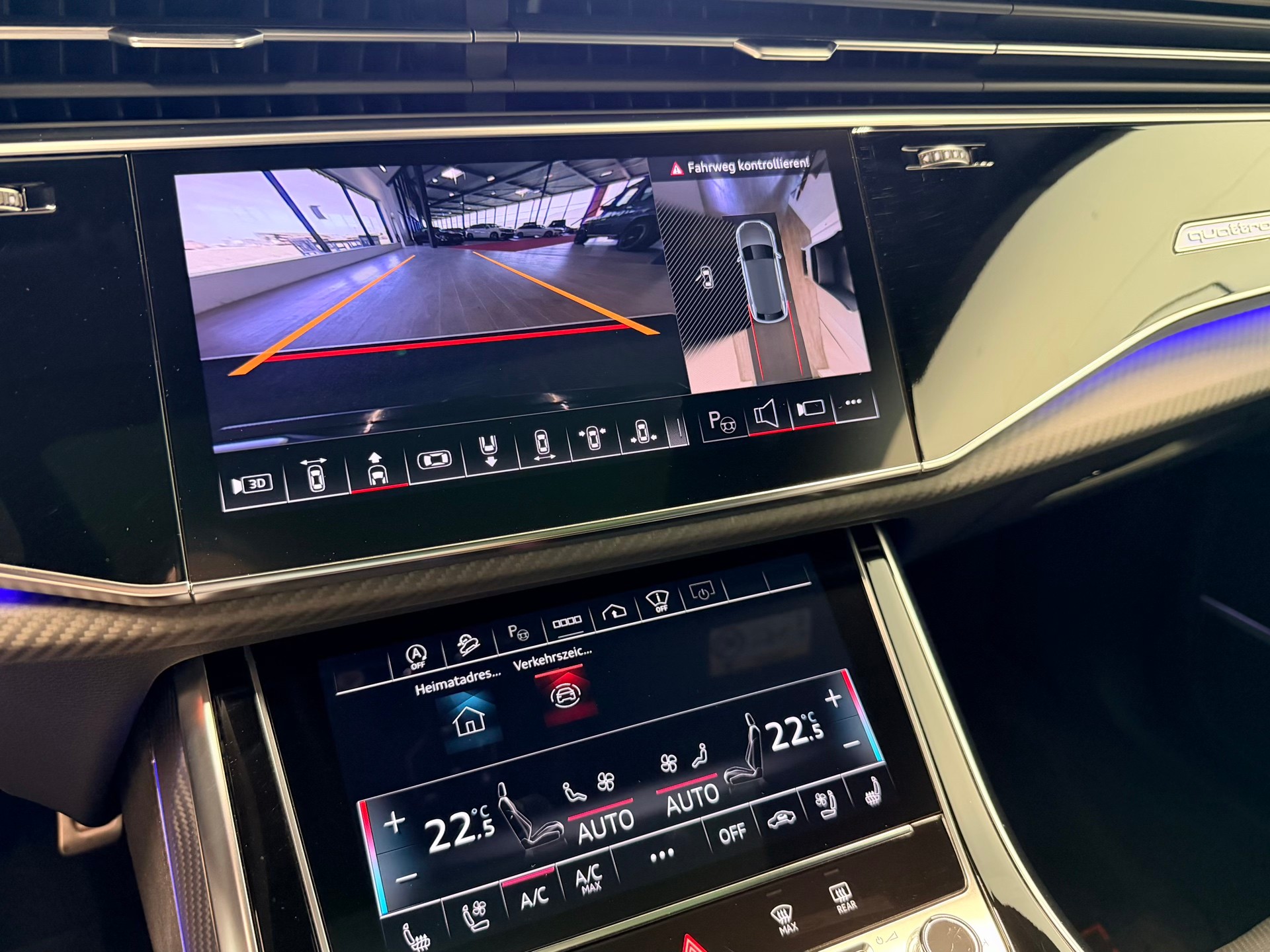 AUDI RSQ8 quattro tiptronic-image-30