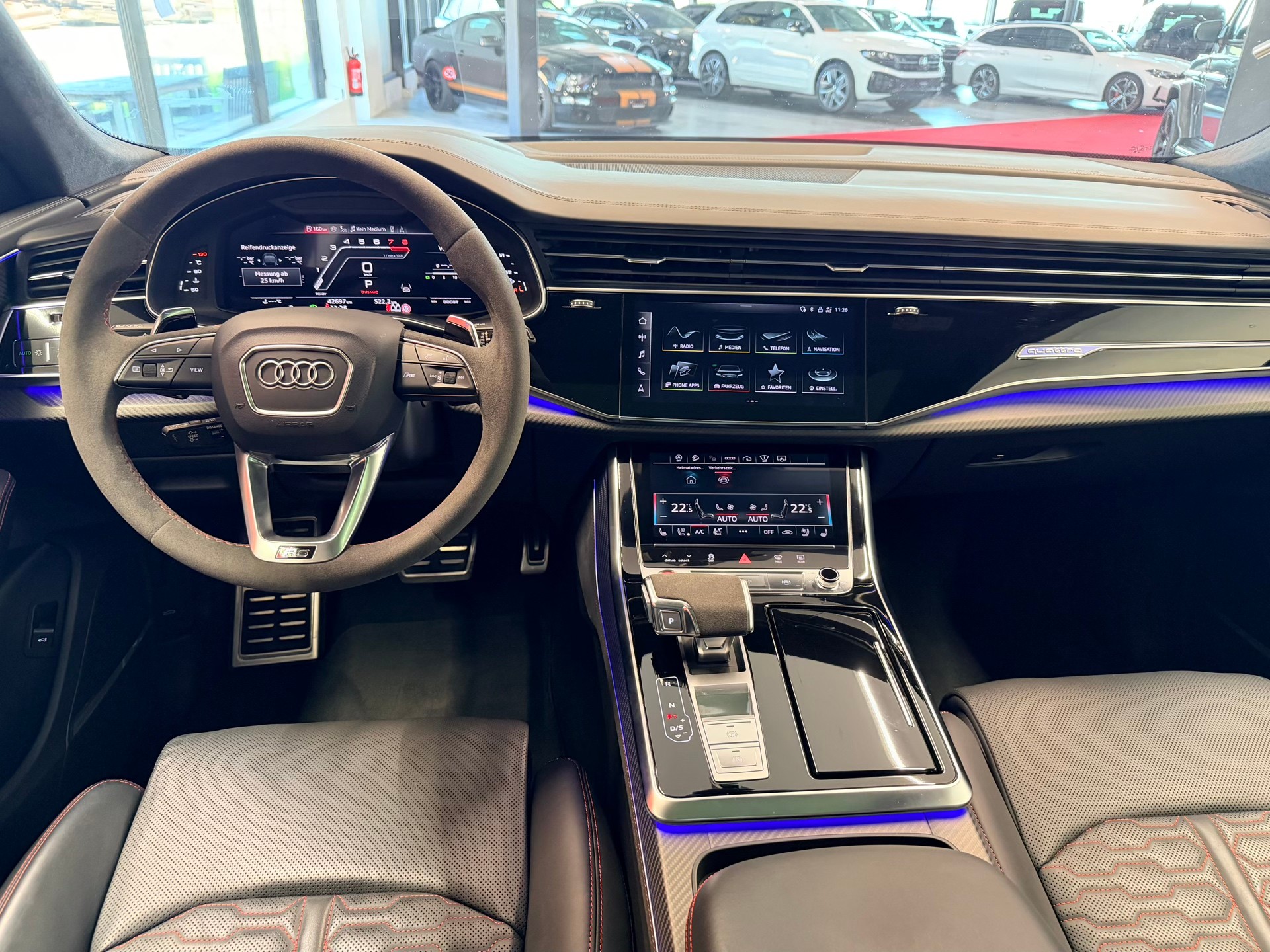 AUDI RSQ8 quattro tiptronic-image-19