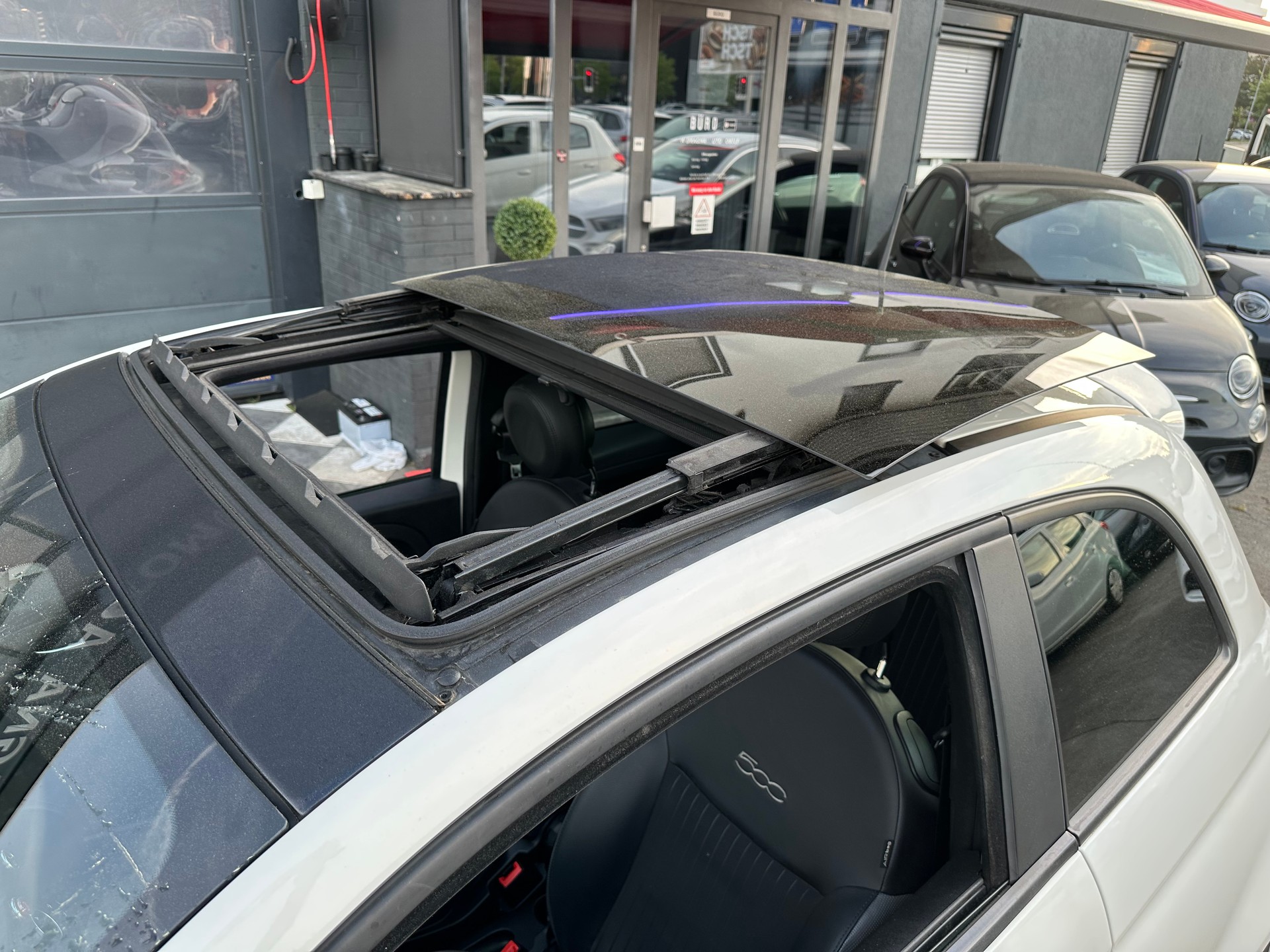 FIAT 500 1.2 Swiss Edition Dualogic-image-5