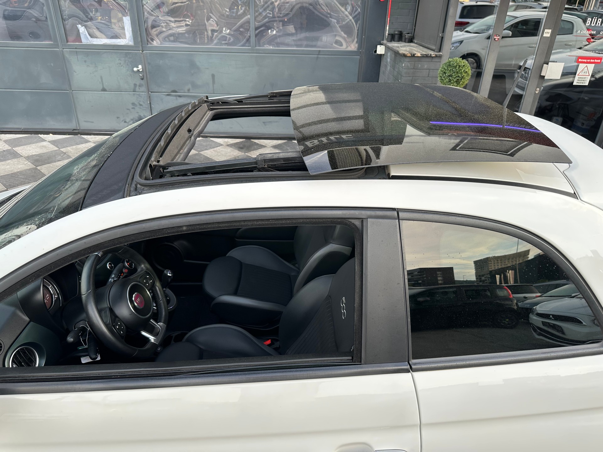 FIAT 500 1.2 Swiss Edition Dualogic-image-4