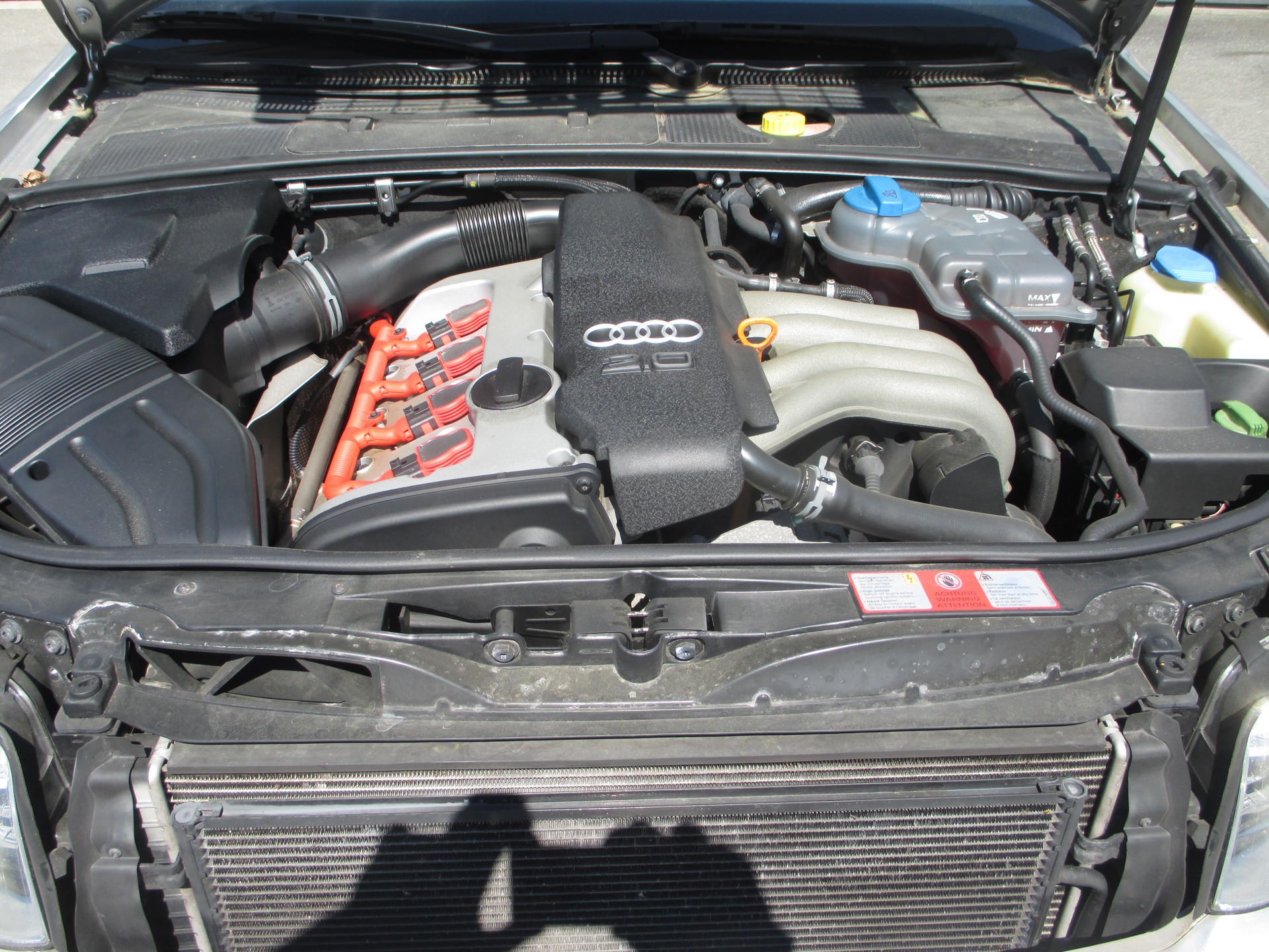 AUDI A4 2.0-image-14