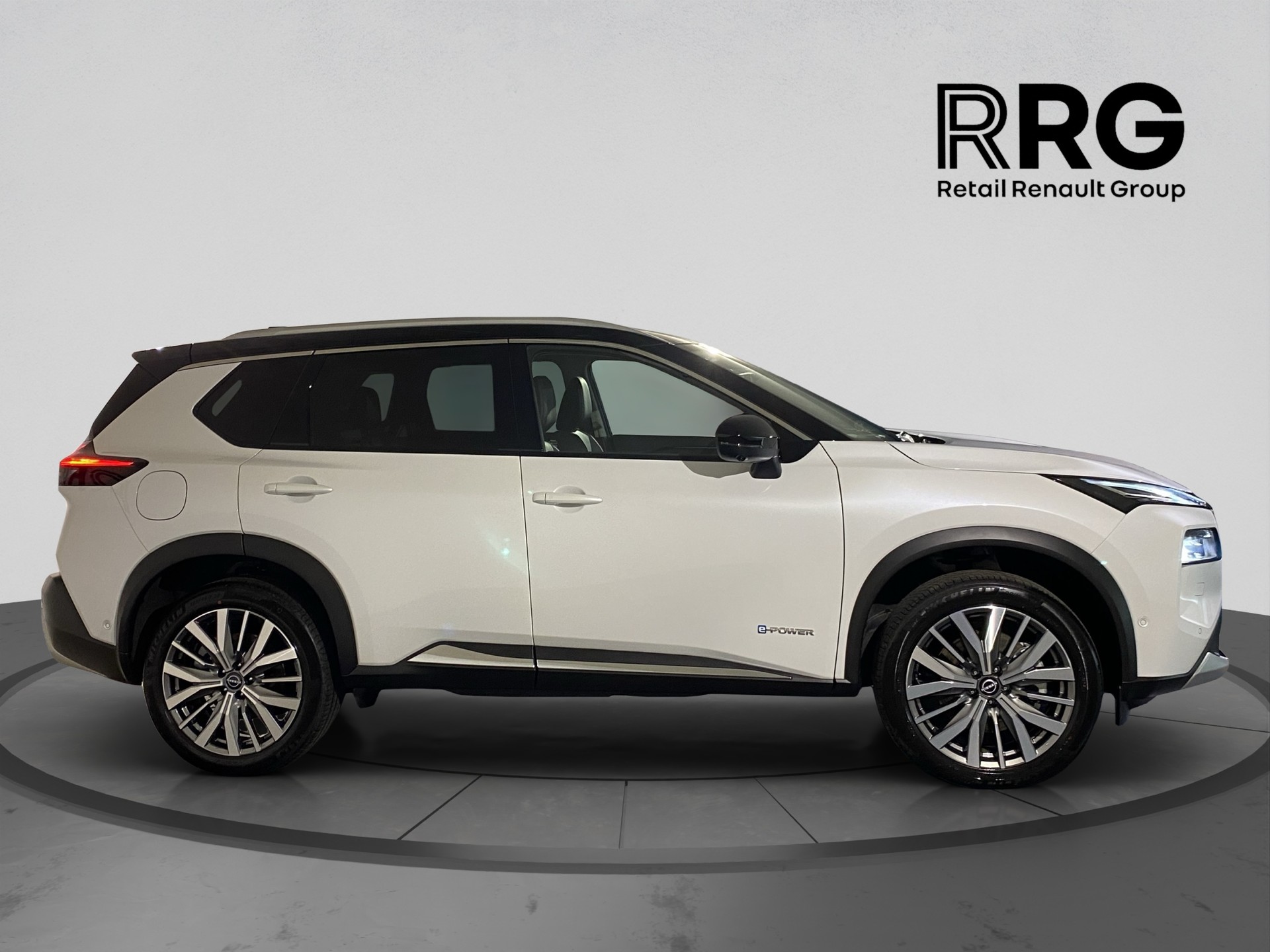 NISSAN X-Trail 1.5 VC-T e-Power 4WD 7 Sitze Tekna+ POUR 629 CHF/ MOIS SUR 60 MOIS SANS APPORT.-image-1