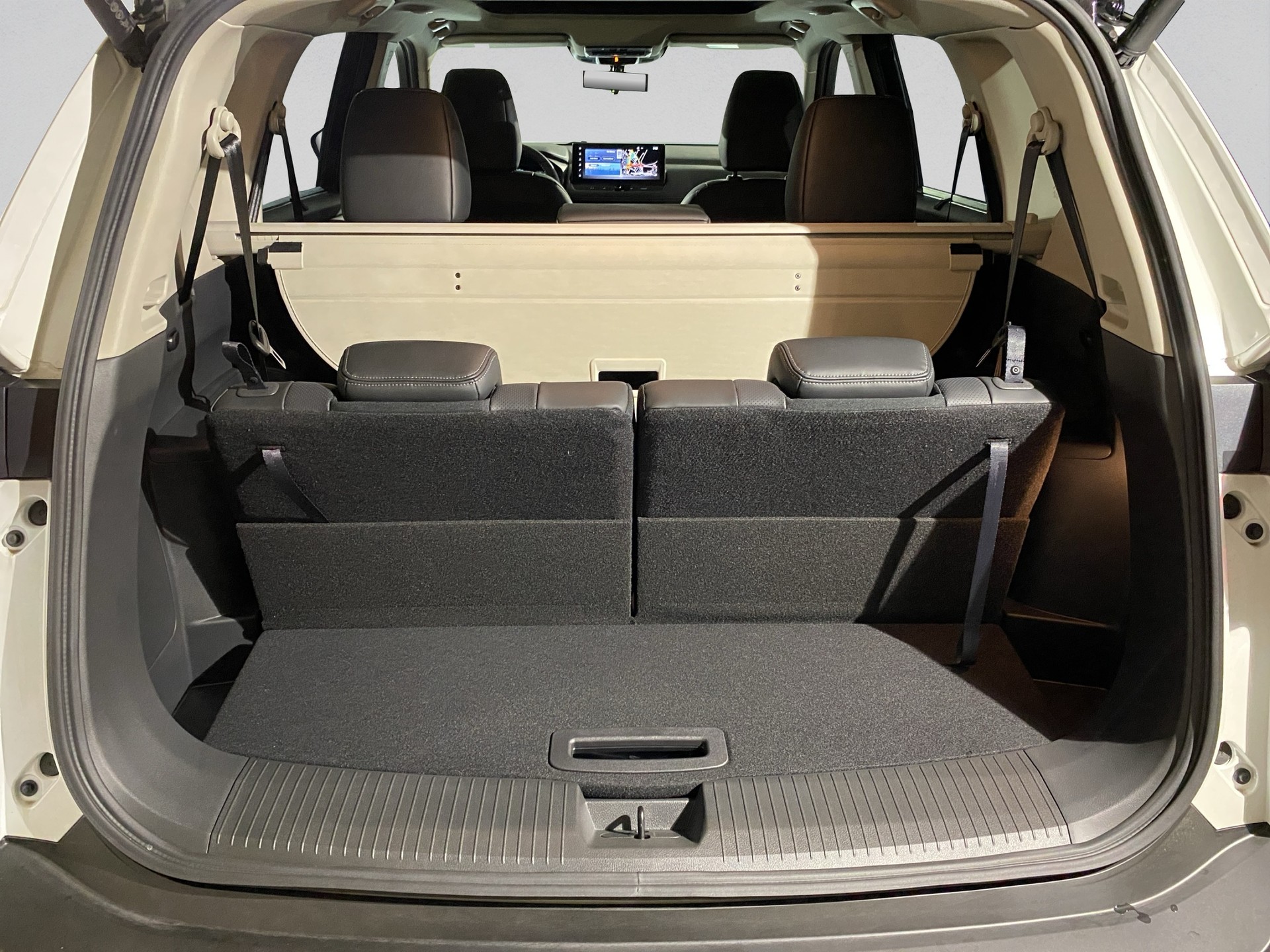 NISSAN X-Trail 1.5 VC-T e-Power 4WD 7 Sitze Tekna+ POUR 629 CHF/ MOIS SUR 60 MOIS SANS APPORT.-image-10