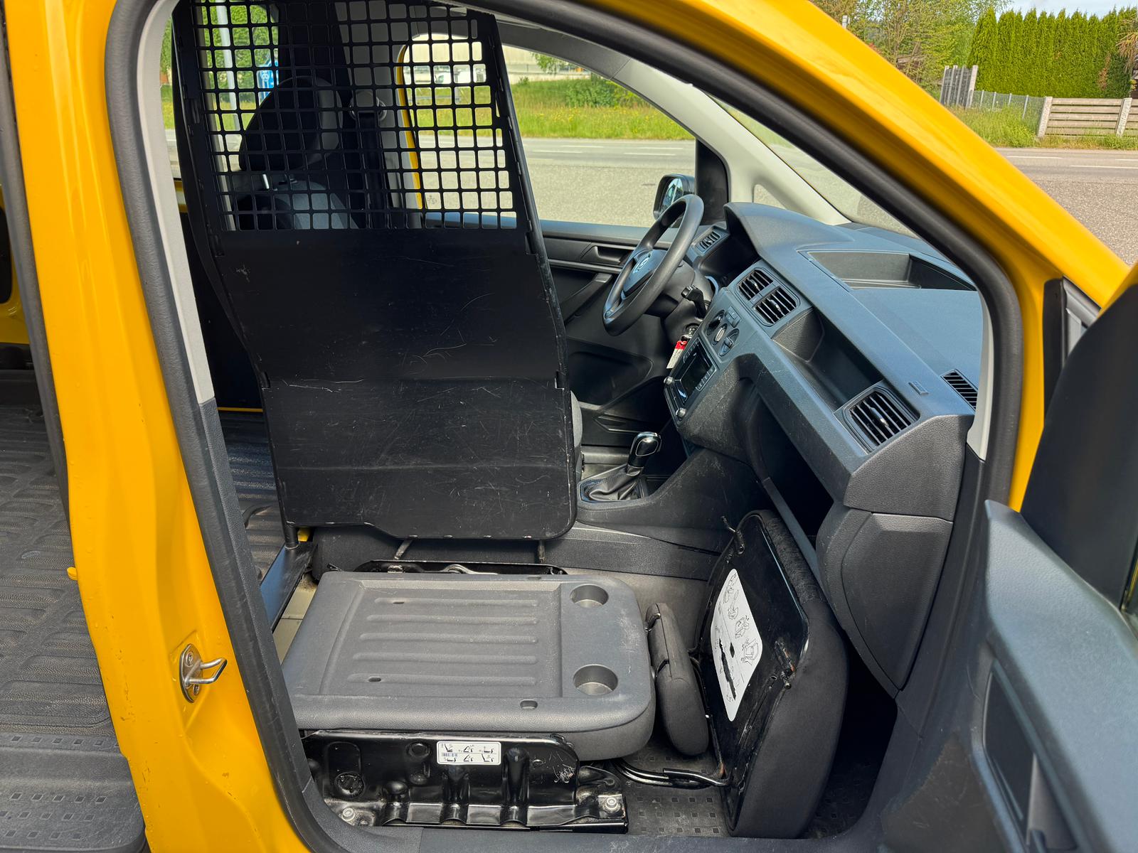 VW Caddy Maxi 2.0TDI 4Motion BlueMotion Technology DSG 4x4-image-10