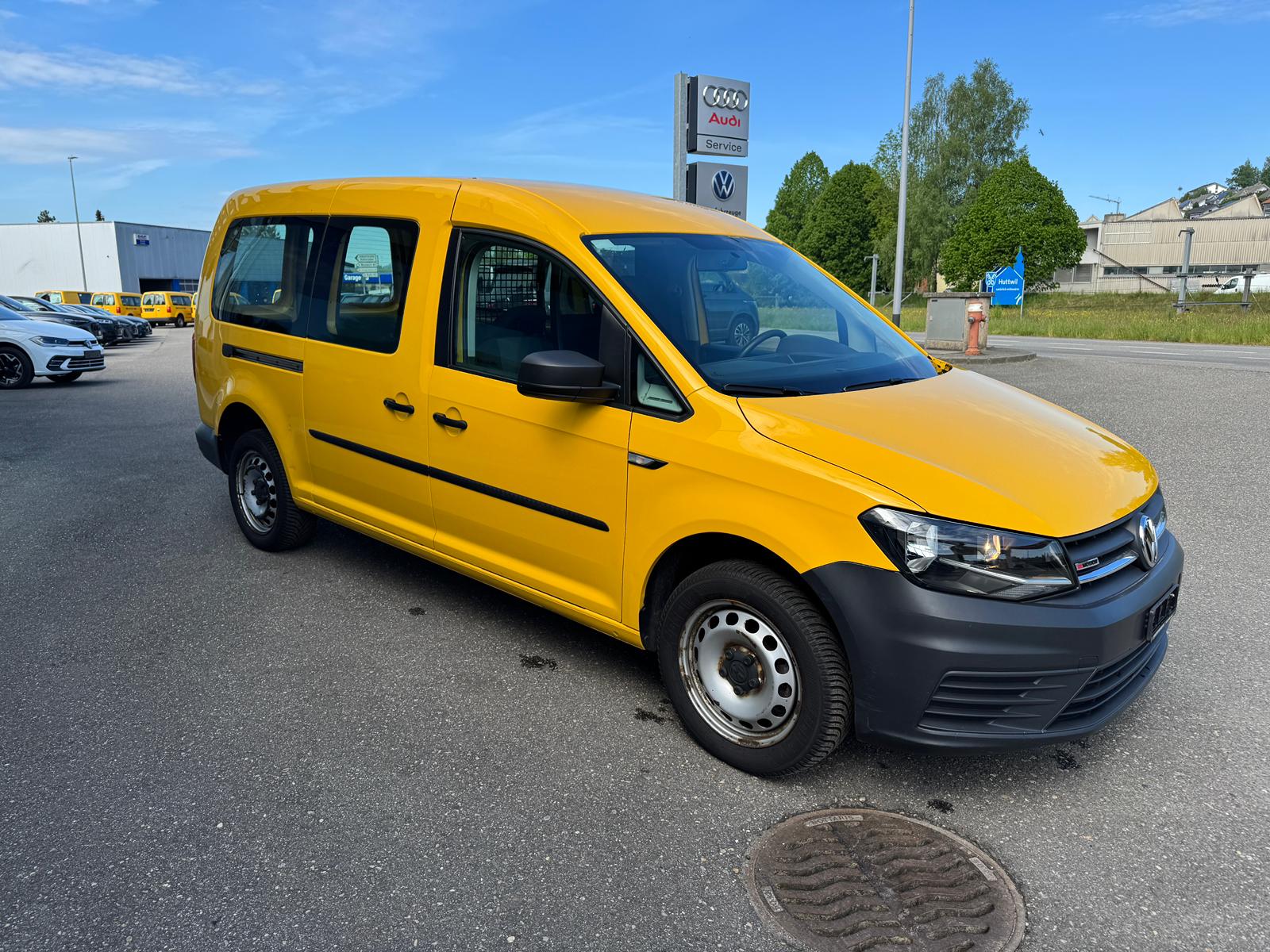 VW Caddy Maxi 2.0TDI 4Motion BlueMotion Technology DSG 4x4-image-4