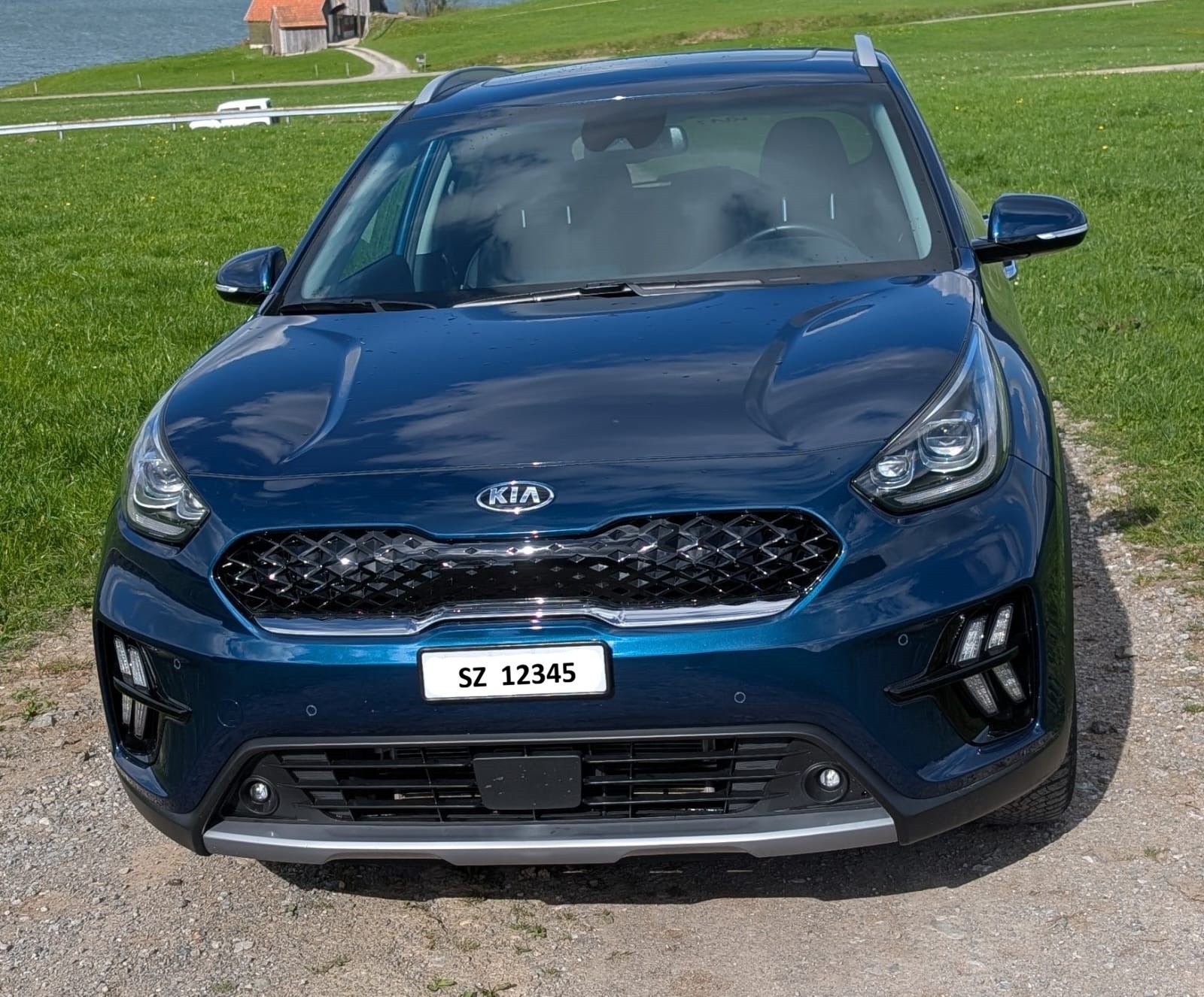 KIA 1.6 GDi Hybrid Style-image-1