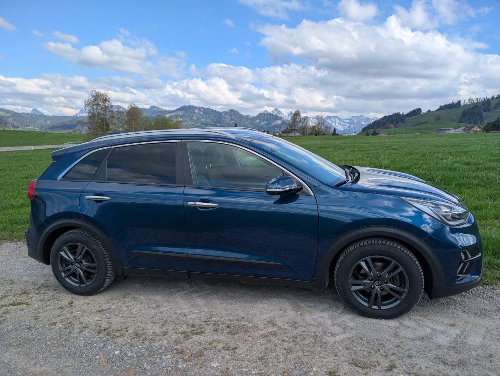KIA 1.6 GDi Hybrid Style-image-0