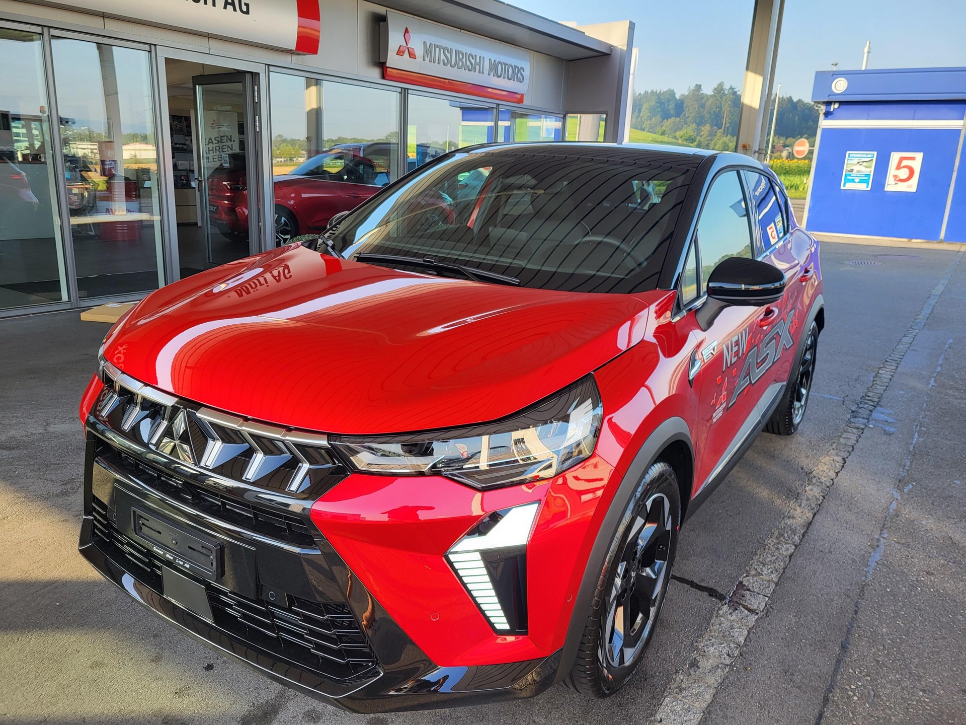 MITSUBISHI ASX 1.6 HEV Instyle-image-4