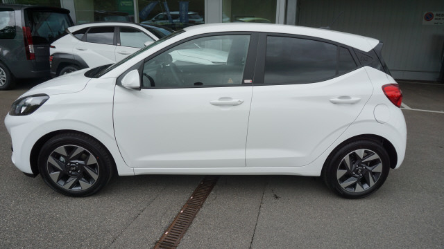 HYUNDAI i10 1.2 Amplia-image-2