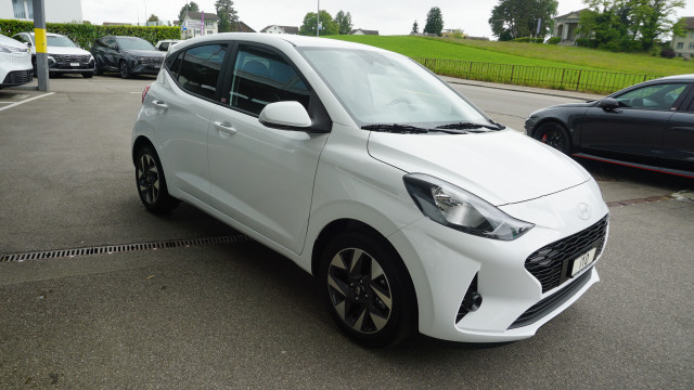 HYUNDAI i10 1.2 Amplia-image-4