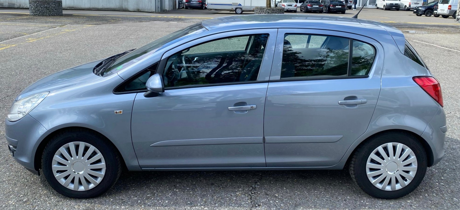 OPEL Corsa 1.4 TP Enjoy-image-5