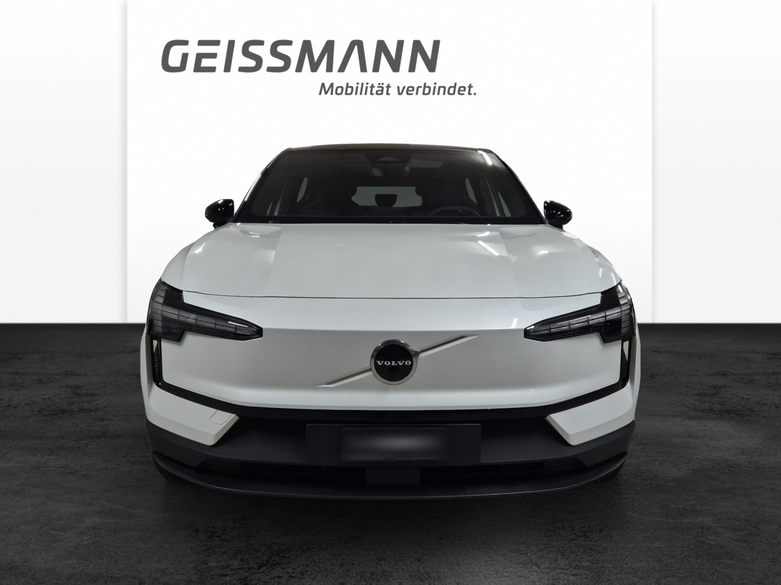 VOLVO EX30 E60 Twin Ultra Performance AWD-image-4