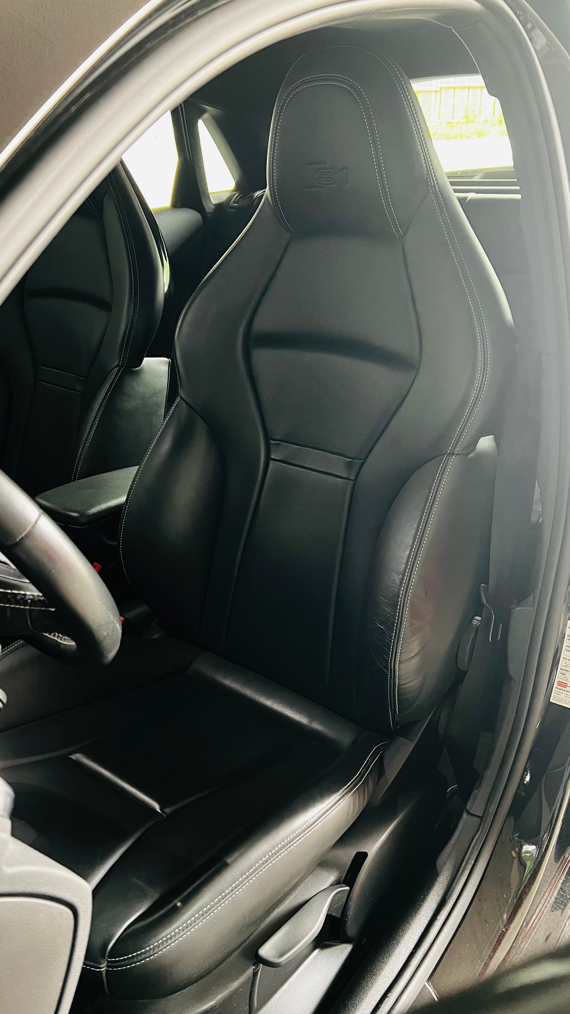 AUDI 2.0 TFSI quattro-image-4