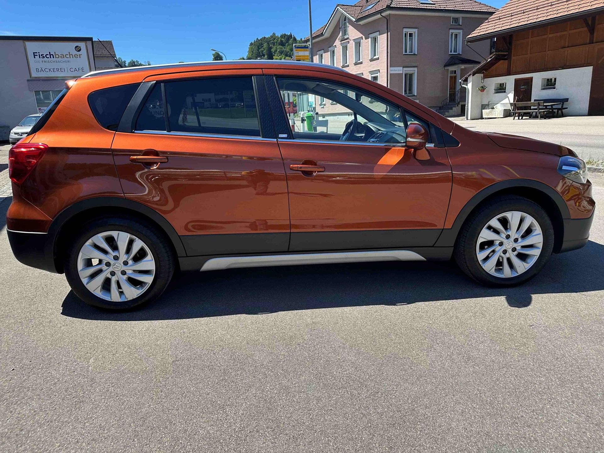 SUZUKI SX4 S-Cross 1.4 T Generation Hybrid 4x4-image-6