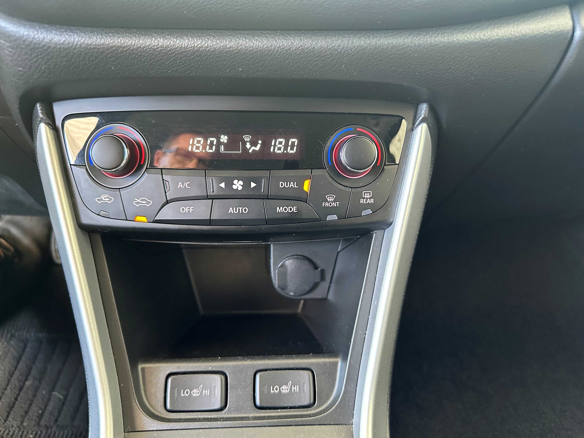 SUZUKI SX4 S-Cross 1.4 T Generation Hybrid 4x4-image-16