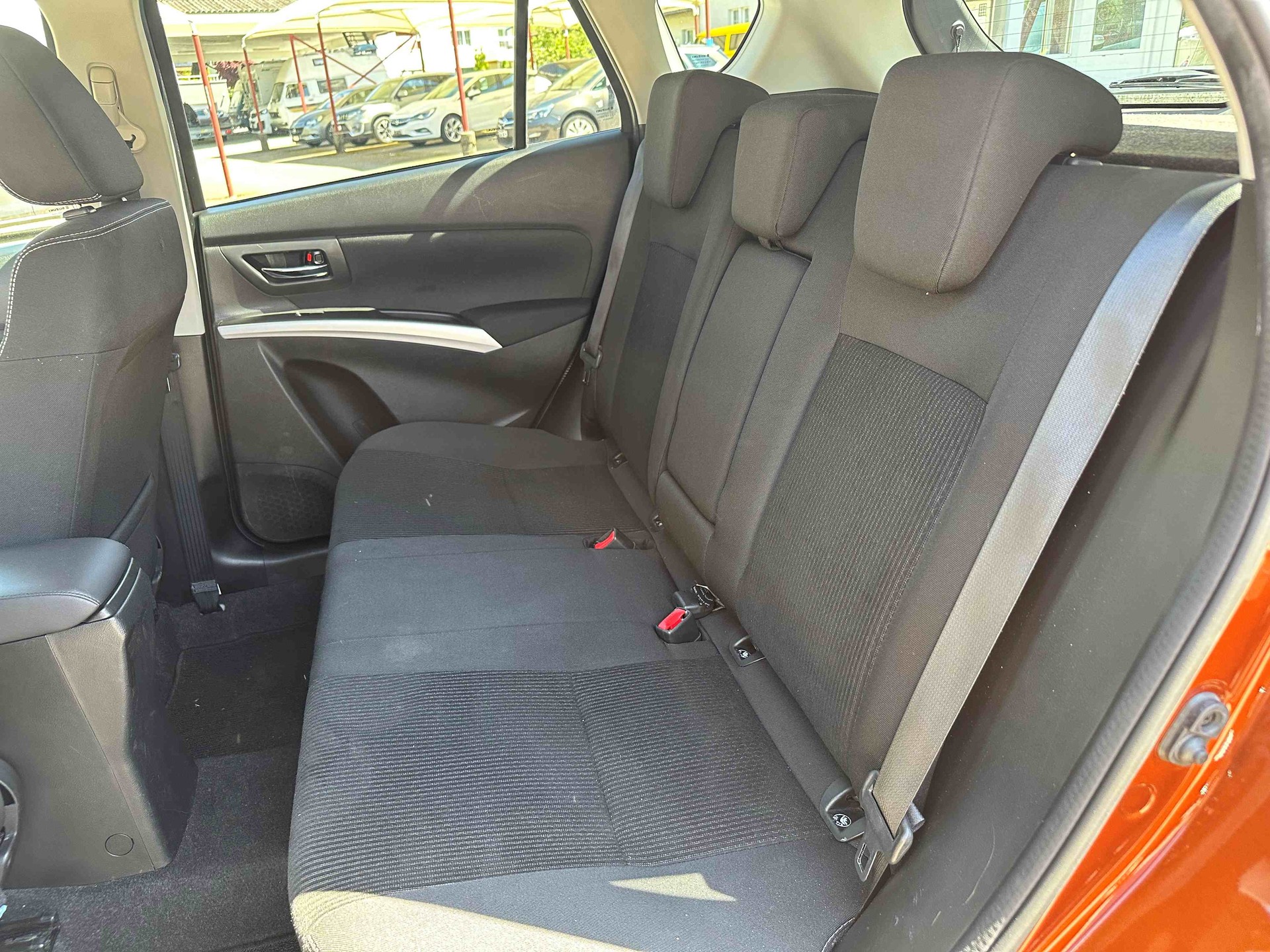 SUZUKI SX4 S-Cross 1.4 T Generation Hybrid 4x4-image-18