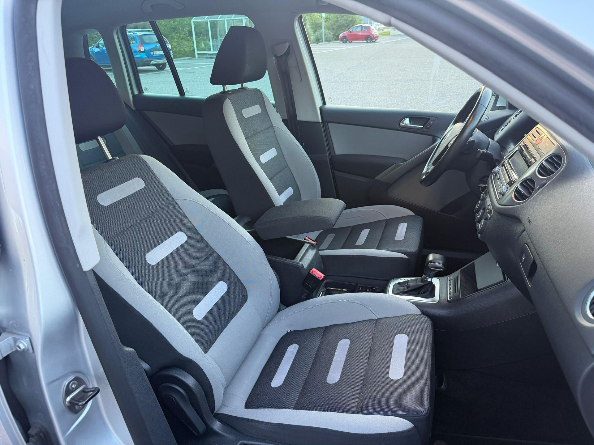VW Tiguan 2.0 TSI Sport&Style Tiptronic-image-11