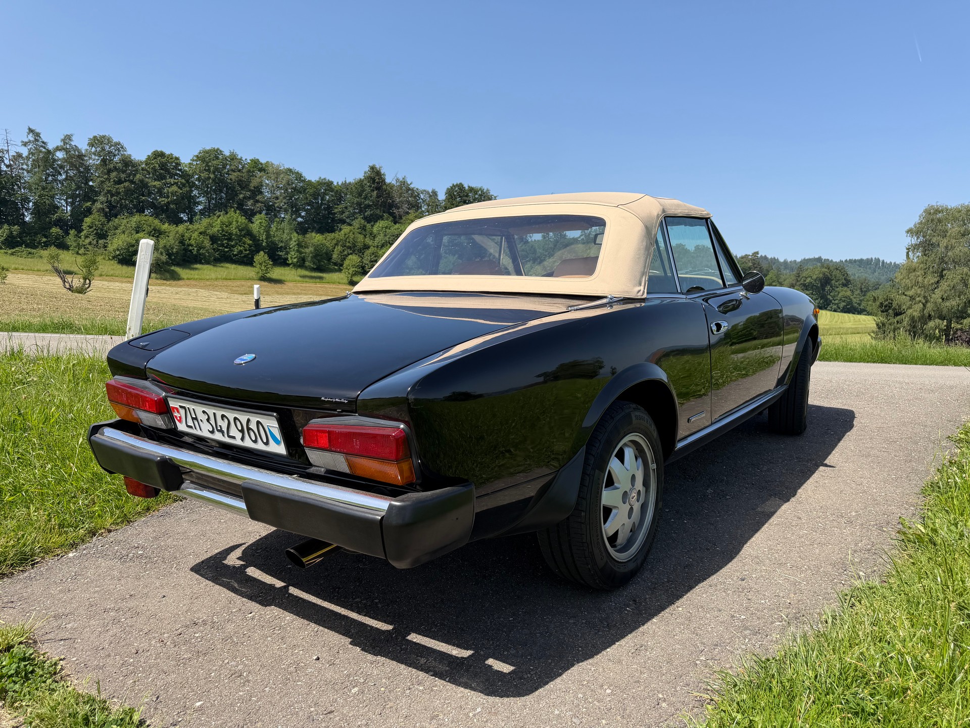 FIAT Spider Europa / Pininfarina-image-1