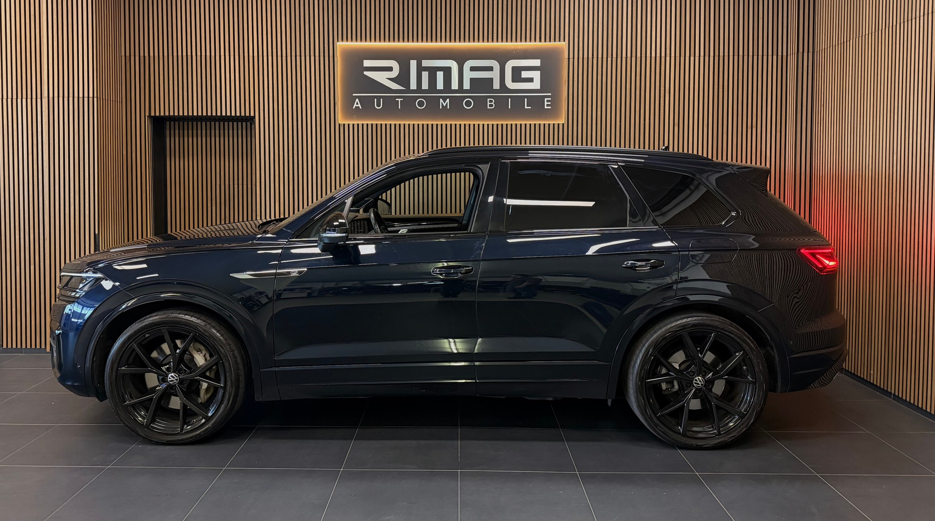 VW Touareg 3.0 TSI eHybrid R Tiptronic | Absolute Vollausstattung | 1. Hand | CH-Fzg. | CarVertical-image-4