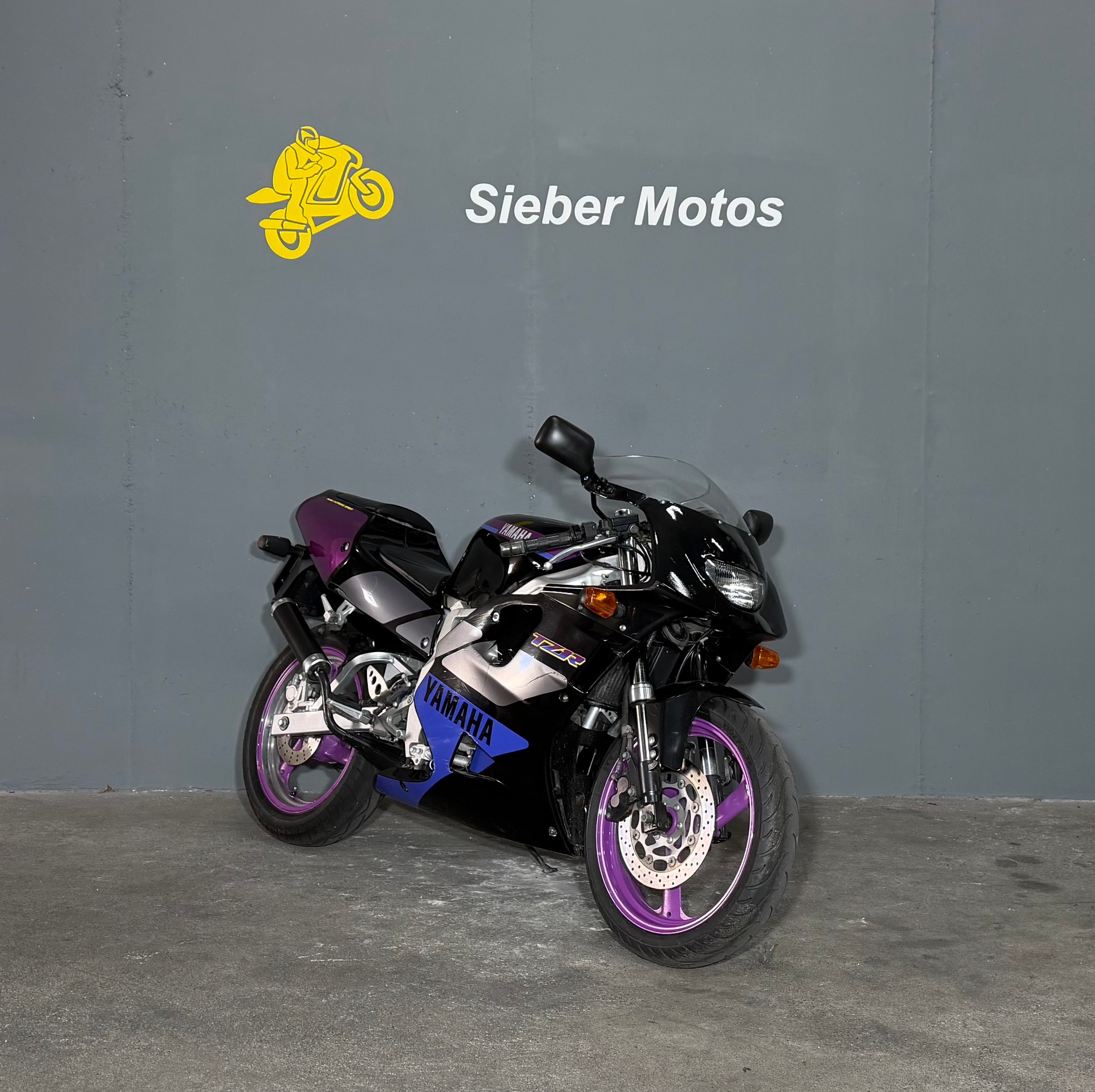 YAMAHA TZR 125-showroom-element-1