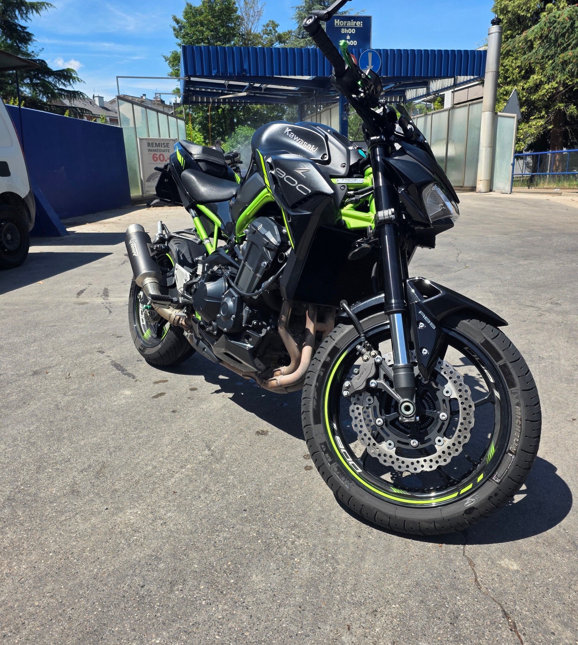 KAWASAKI Z 900-image-2