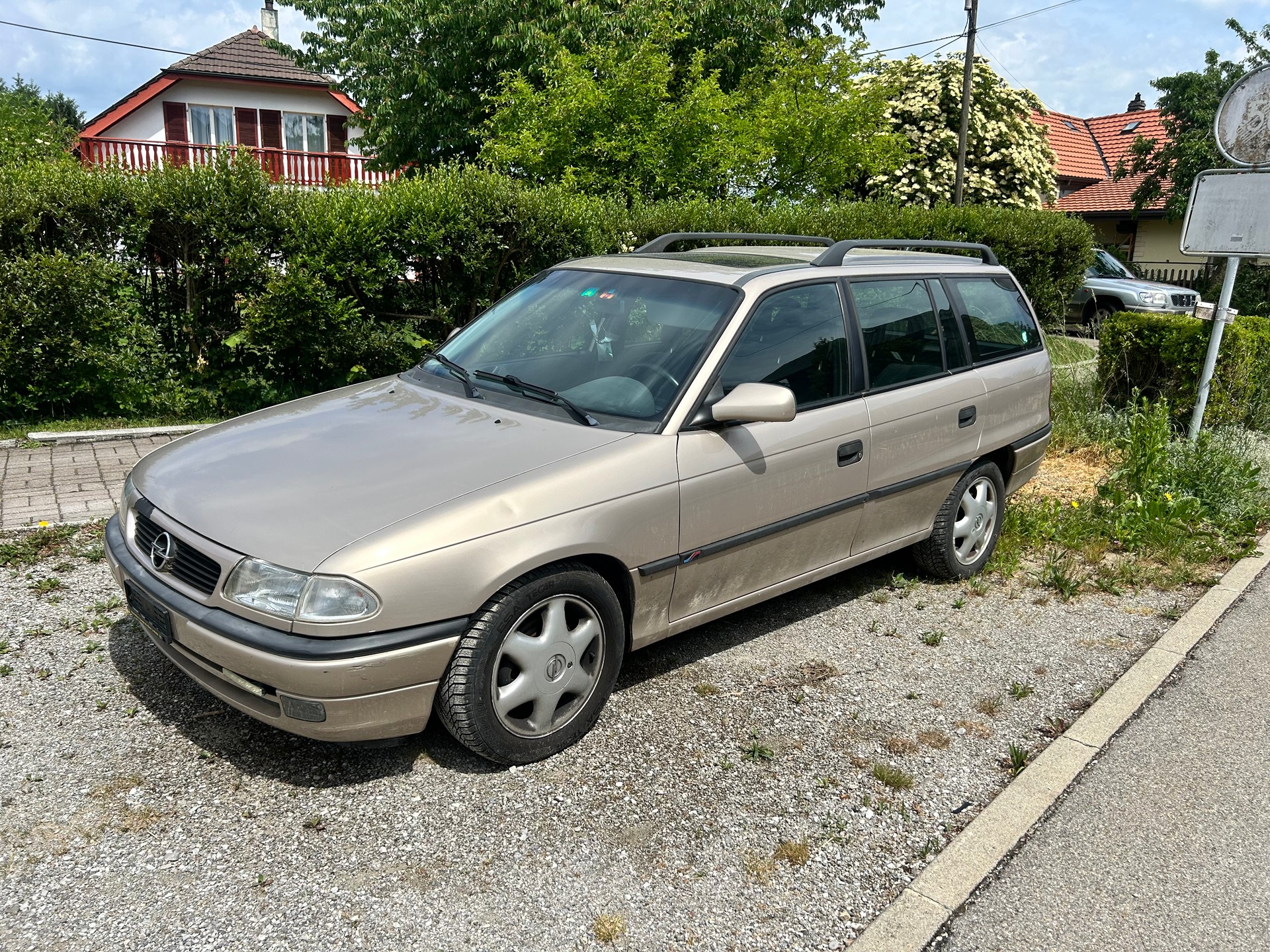 OPEL Astra Caravan 1.8i 16V Voyage-image-0