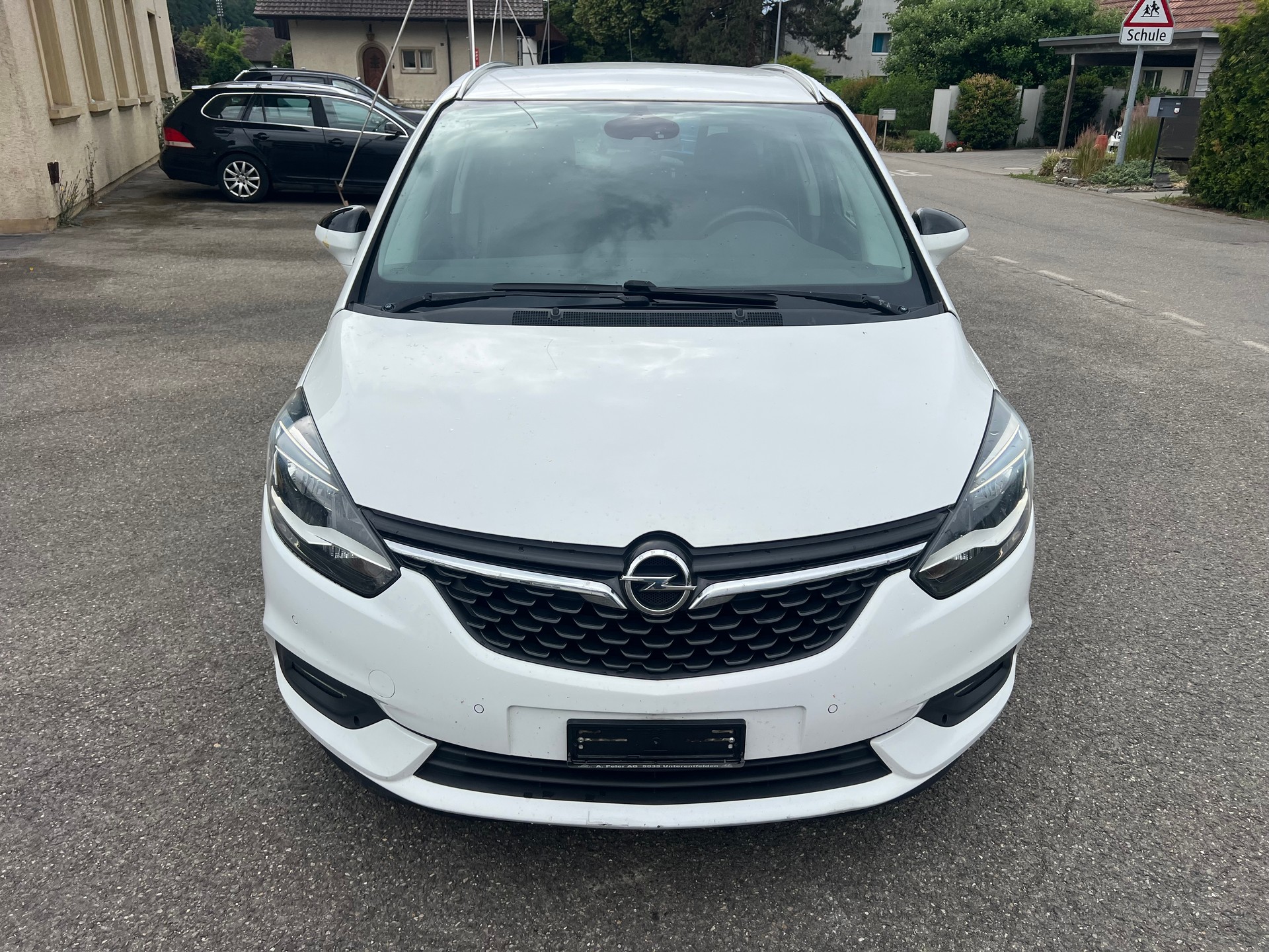 OPEL Zafira 1.4i Turbo Enjoy-image-1