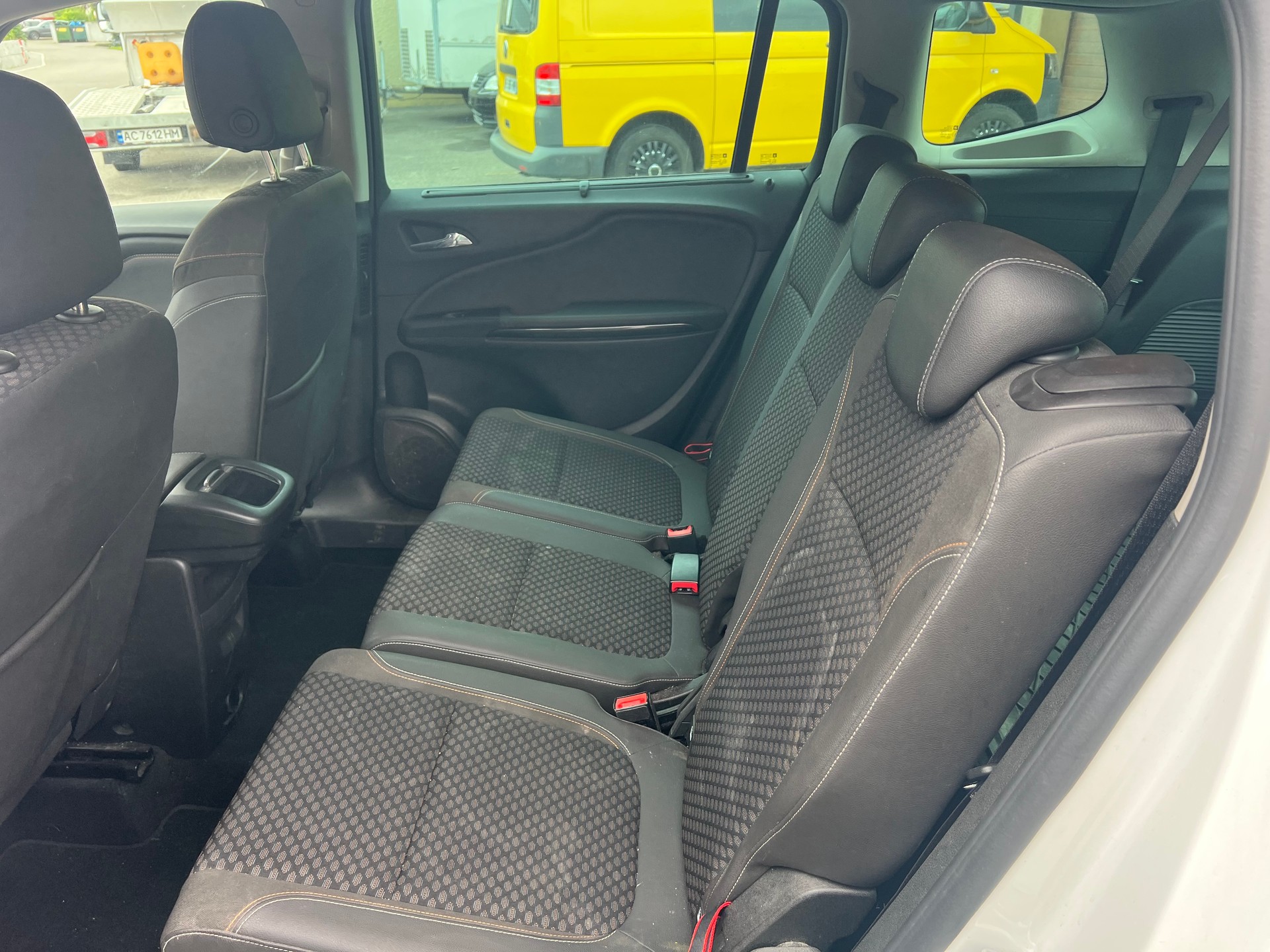 OPEL Zafira 1.4i Turbo Enjoy-image-9