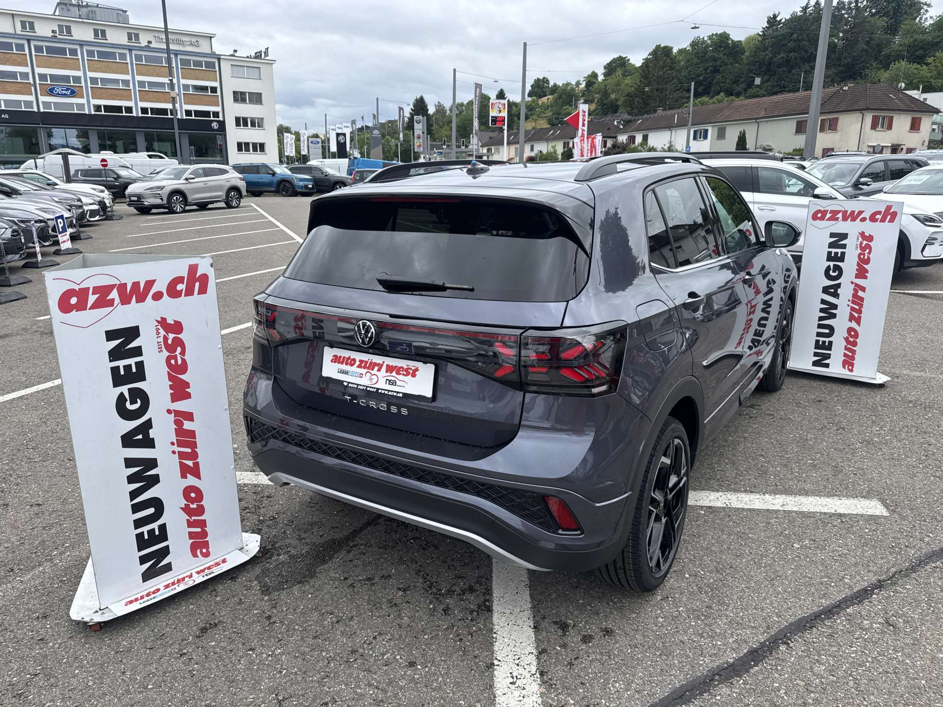 VW T-Cross 1.5 TSi EVO ACT R-Line DSG-Automat-image-2