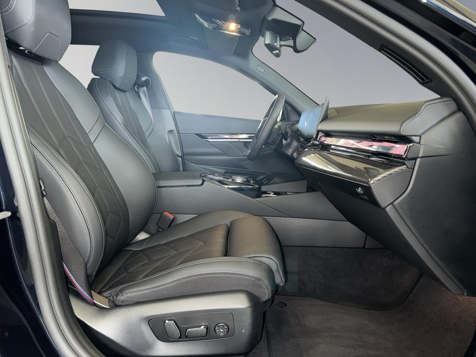 BMW 550e xDrive-image-20