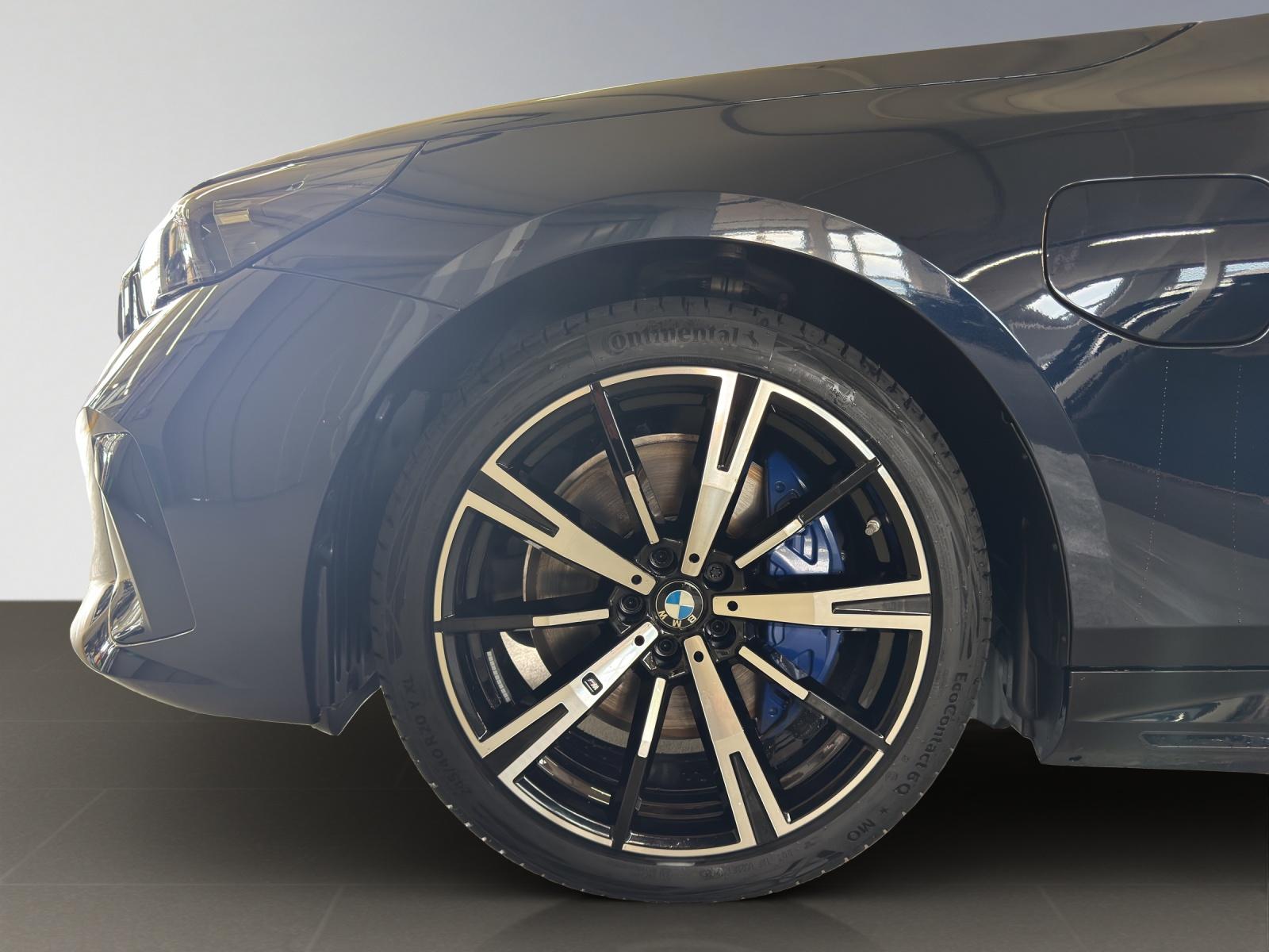 BMW 550e xDrive-image-4