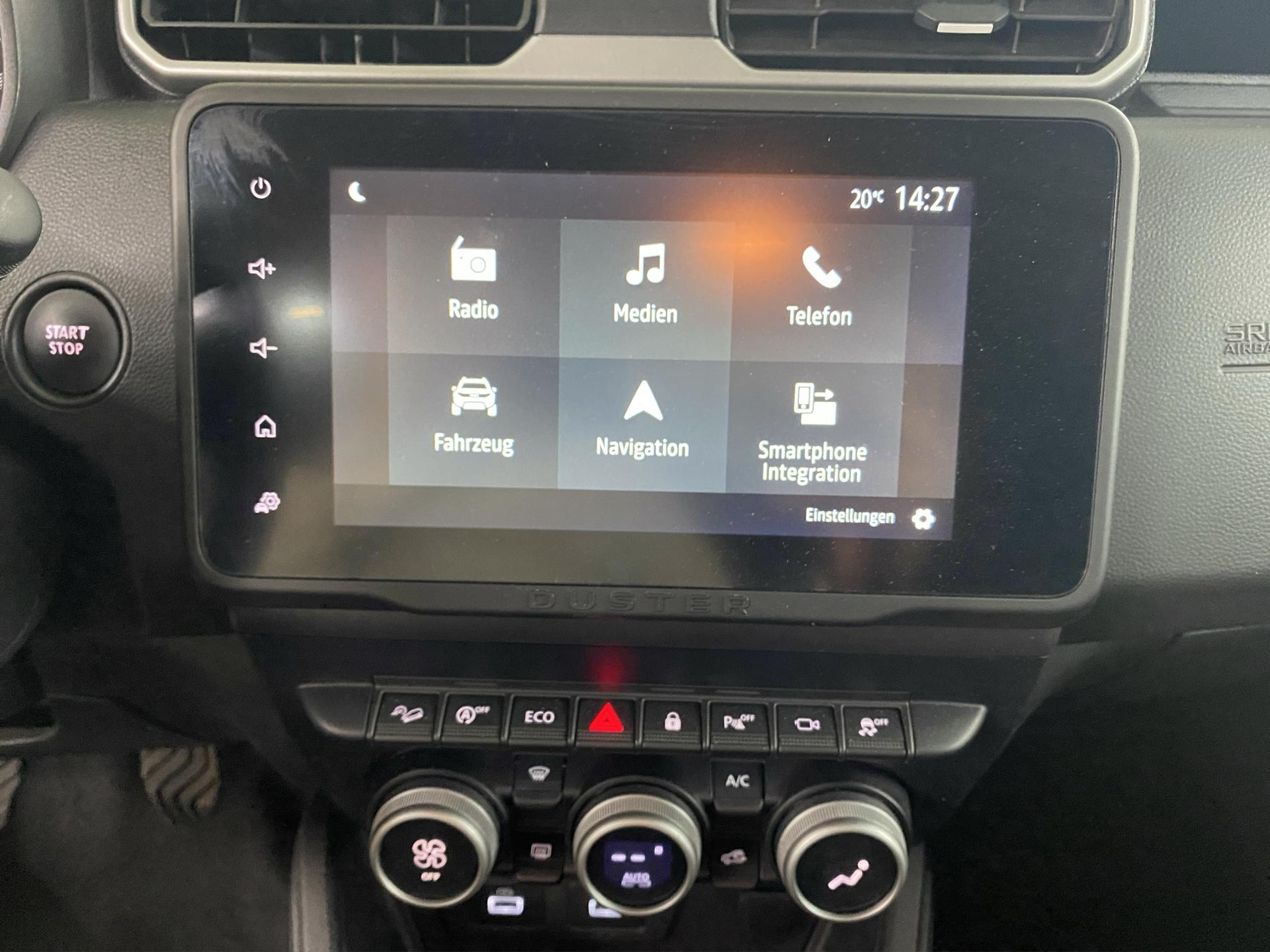 DACIA Duster TCe 150 Journey+ 4x4-image-12