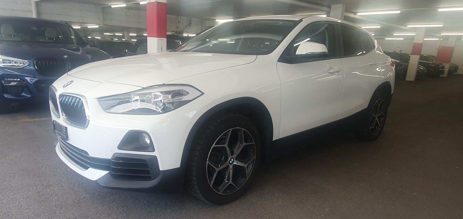 BMW X2 sDrive 18i-image-6