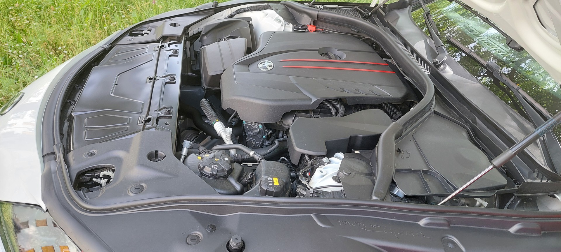 TOYOTA 2.0 T Limited Edition II-image-4