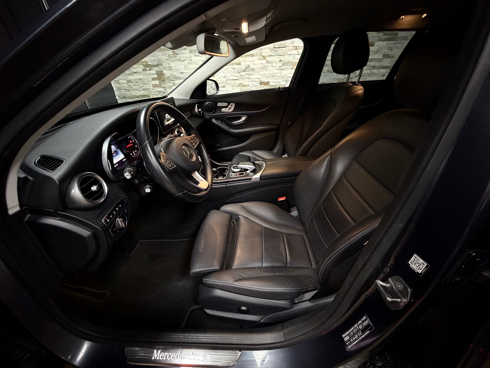 MERCEDES-BENZ C 250 BlueTEC Avantgarde 4Matic 7G-Tronic-image-13