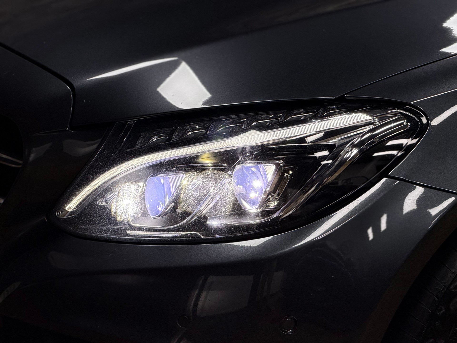 MERCEDES-BENZ C 250 BlueTEC Avantgarde 4Matic 7G-Tronic-image-8