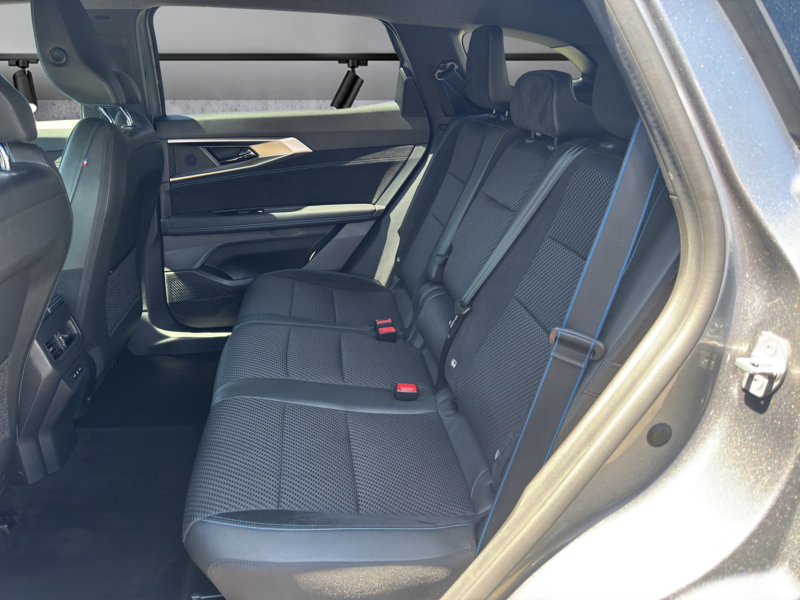 RENAULT Espace 1.2 E-Tech 200 Esprit Alpine 5-Sitze-image-10