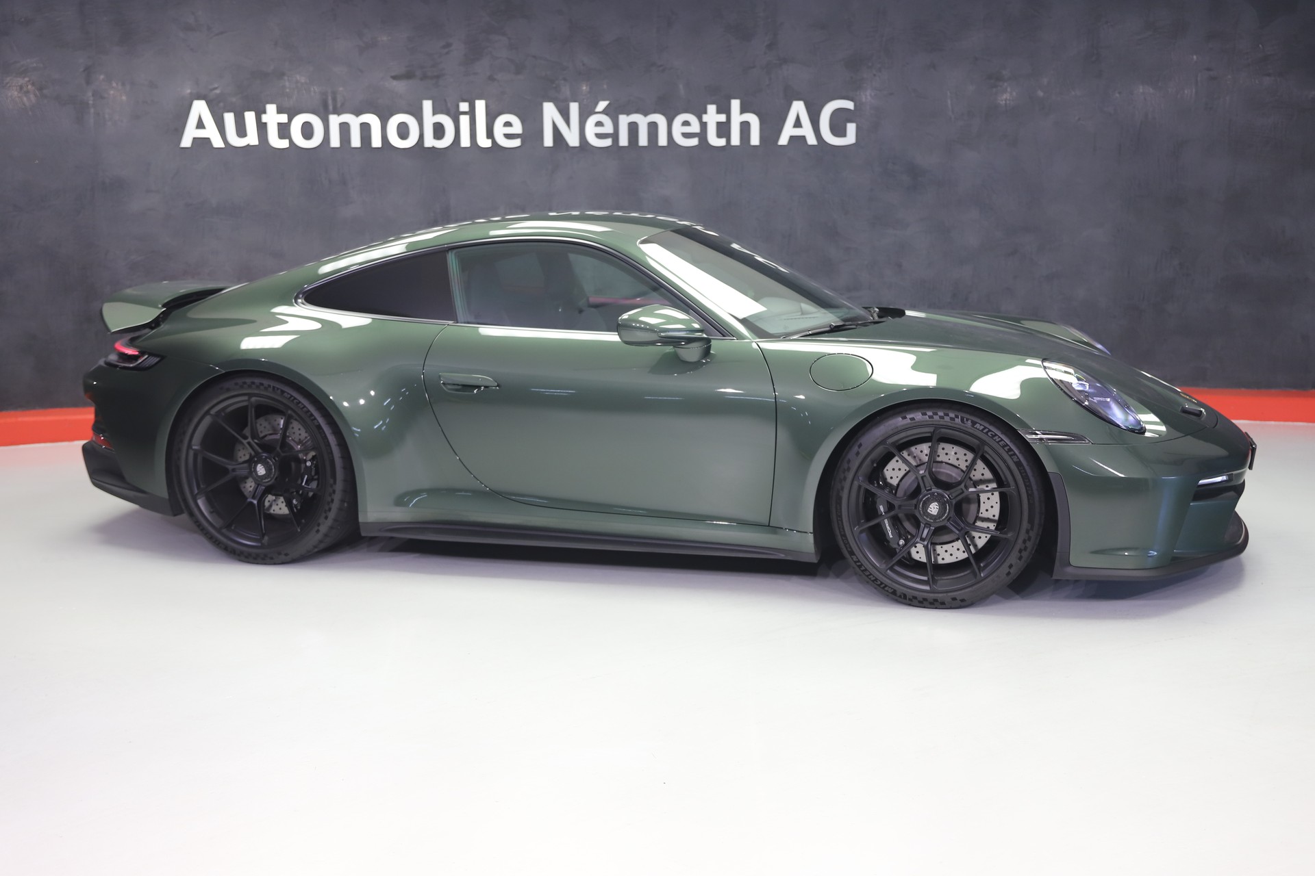 PORSCHE 911 GT3 Touring PDK-image-4