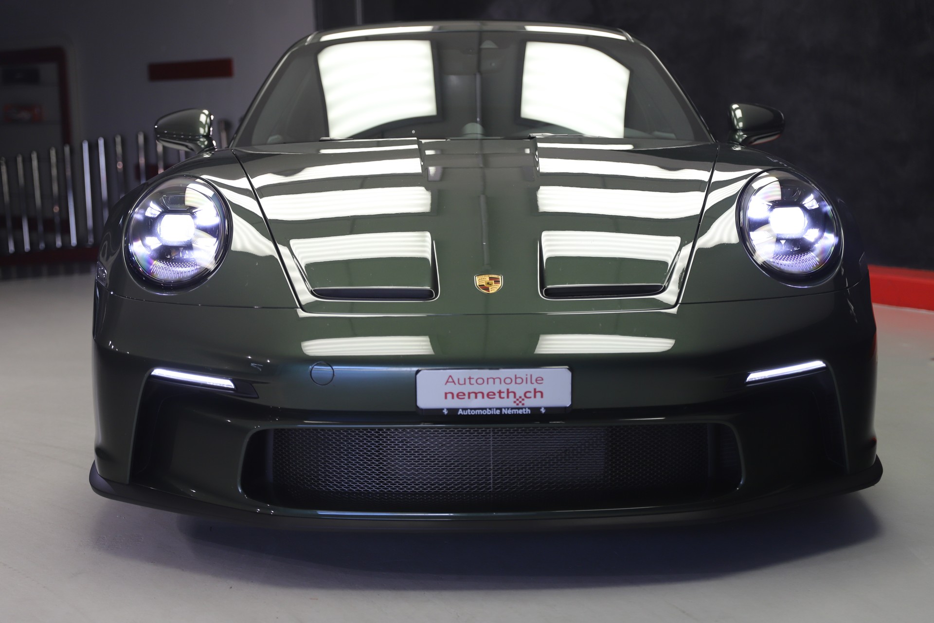 PORSCHE 911 GT3 Touring PDK-image-1