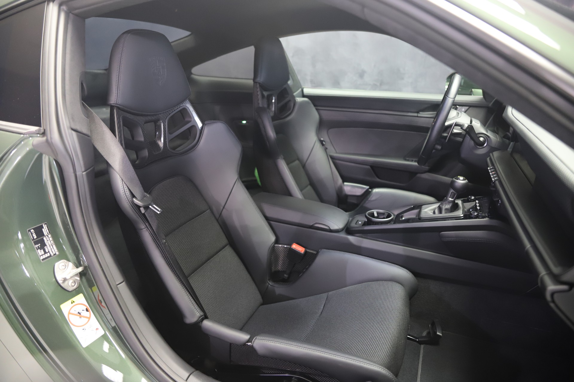 PORSCHE 911 GT3 Touring PDK-image-8